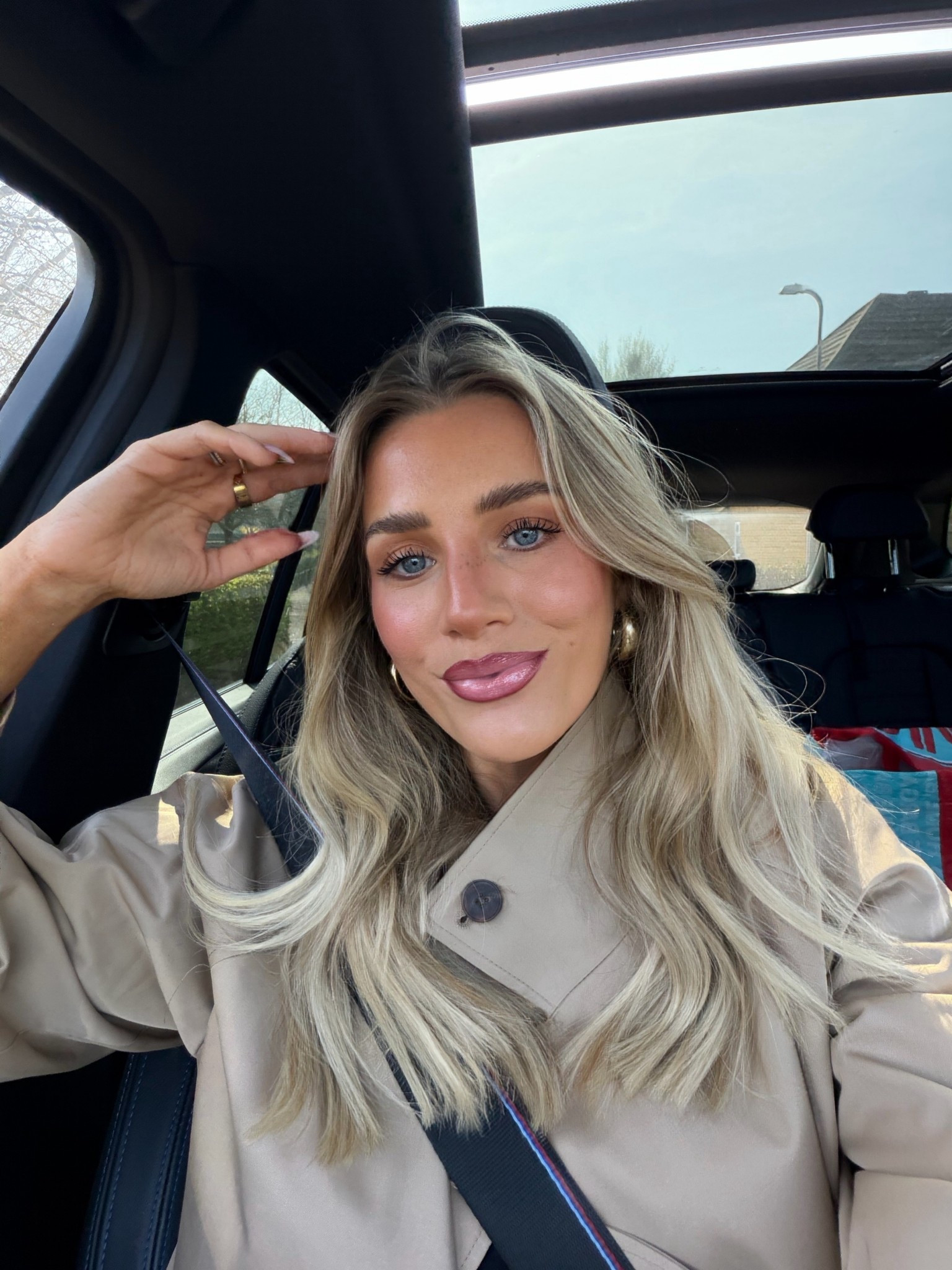 Lip combo in this pic 👄 

Liner shade: LURE
Gloss: Fortune Cookie

CHLOEPLF for discount off 🩷

#LTKuk #LTKbeauty #LTKsale