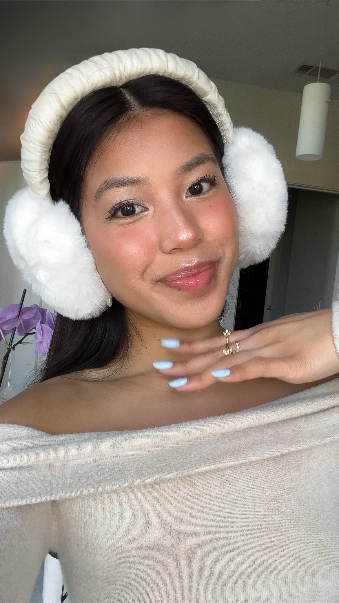easy how to cold girl makeup tutorial 🩵❄️☃️🌨️ any skin tone can totally do this look!


#LTKSeasonal #LTKGiftGuide #LTKBeauty