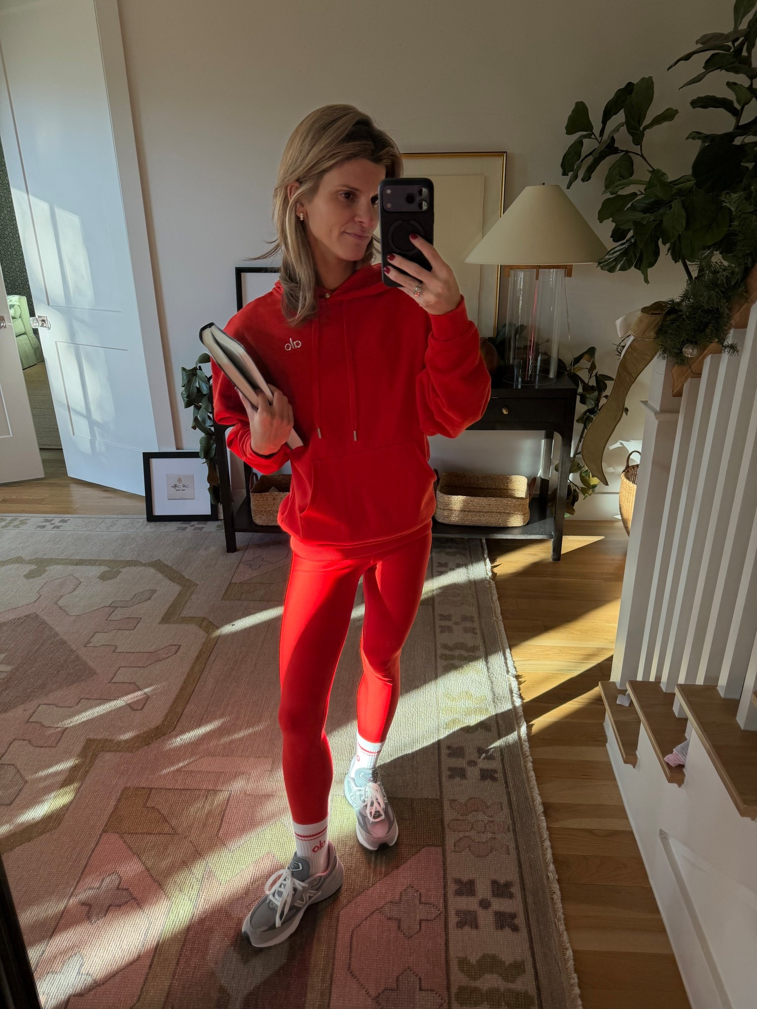 New Alo bright red set. Wearing XXS in leggings and XS in bra and pullover 