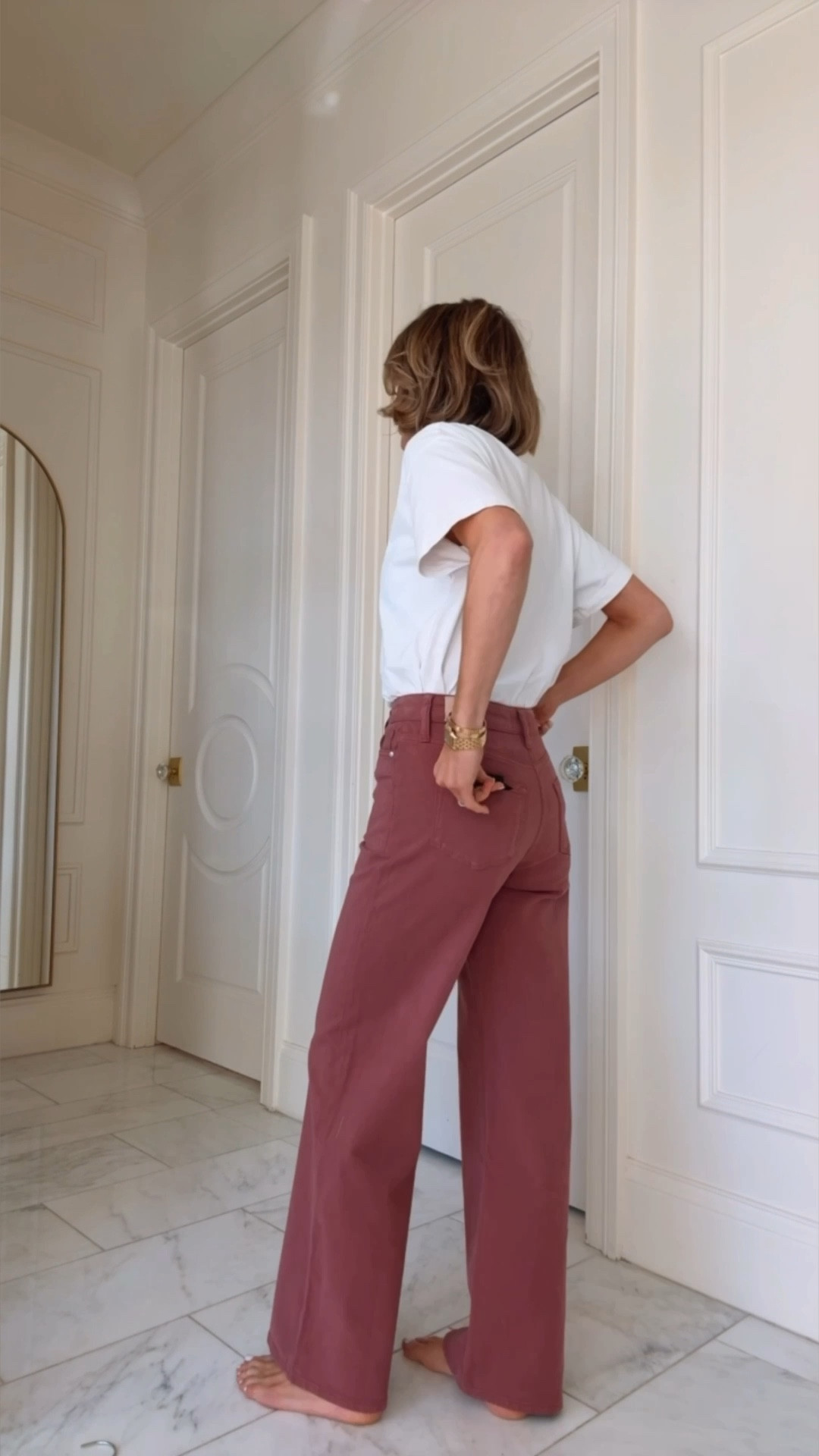 Best seller this week! The jeans that are flattering on everyone in this new berry wash. I'm 5'7 for reference wearing the 28 inseam and they fit tts 