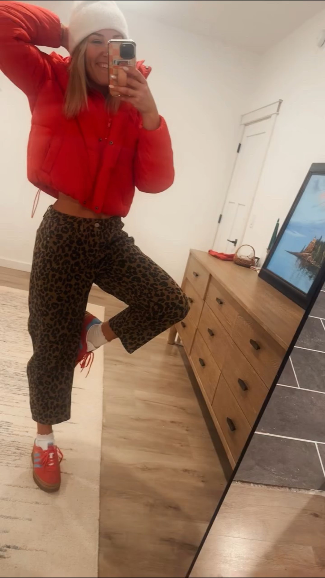 Christmas is a week away! 🎄Can you believe it?! Here are some outfit ideas to get you inspired for the big day!

Links in my bio or comment below and I can send you the links! 

#christmas #christmasstyle #christmasoutfits #holidayoutfits #getthelook #holidaylooks #holidaystyle #holidays #winteroutfits #winterstyle #christmasinspo