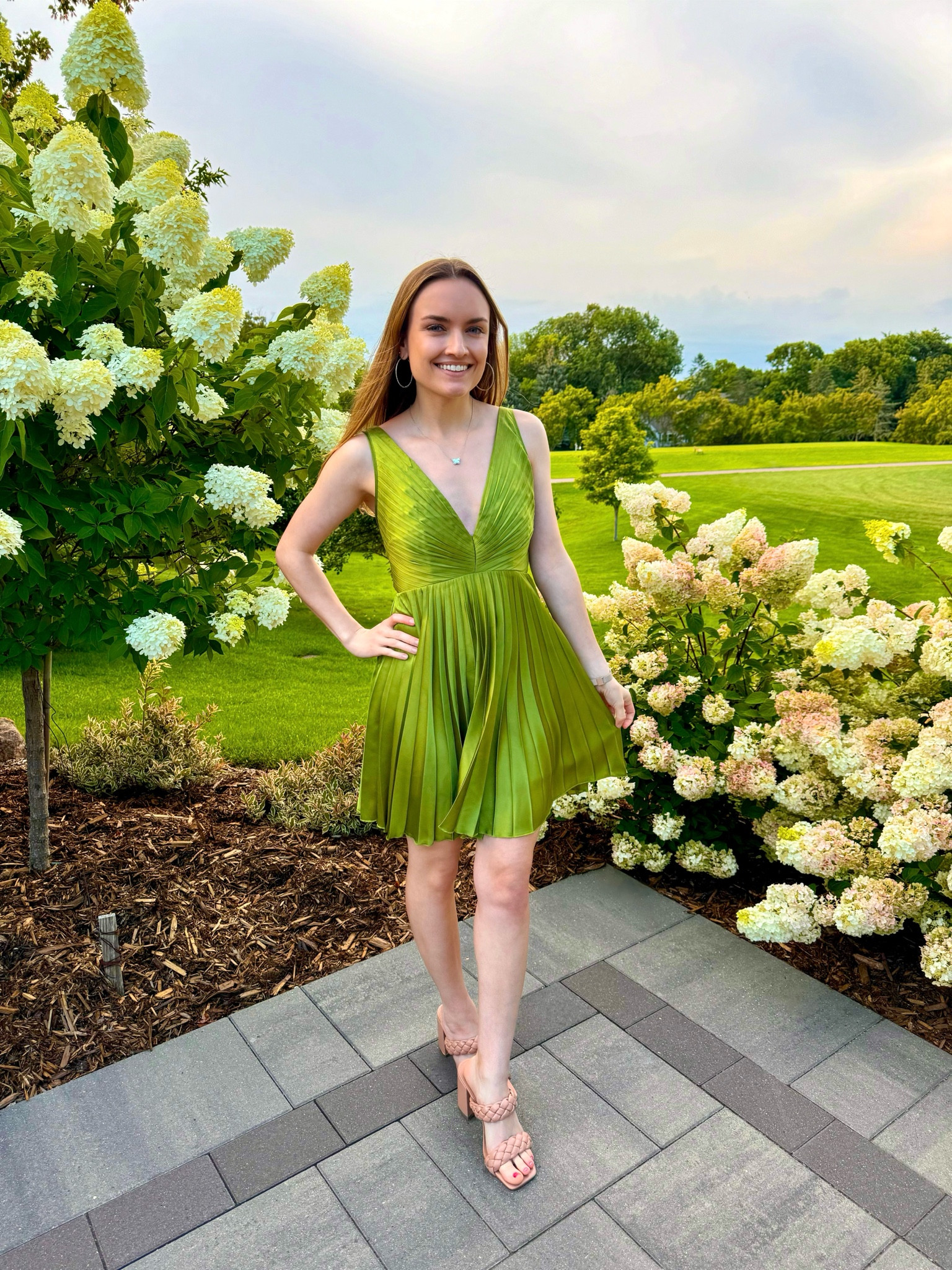 Affordable wedding guest dress under $23!

Petite, regular and tall sizes are available. 

I typically wear size Small, but I ordered size Petite Small for the optimal fit since I’m 5’4”.

#LTKxAF #LTKWedding #LTKSaleAlert