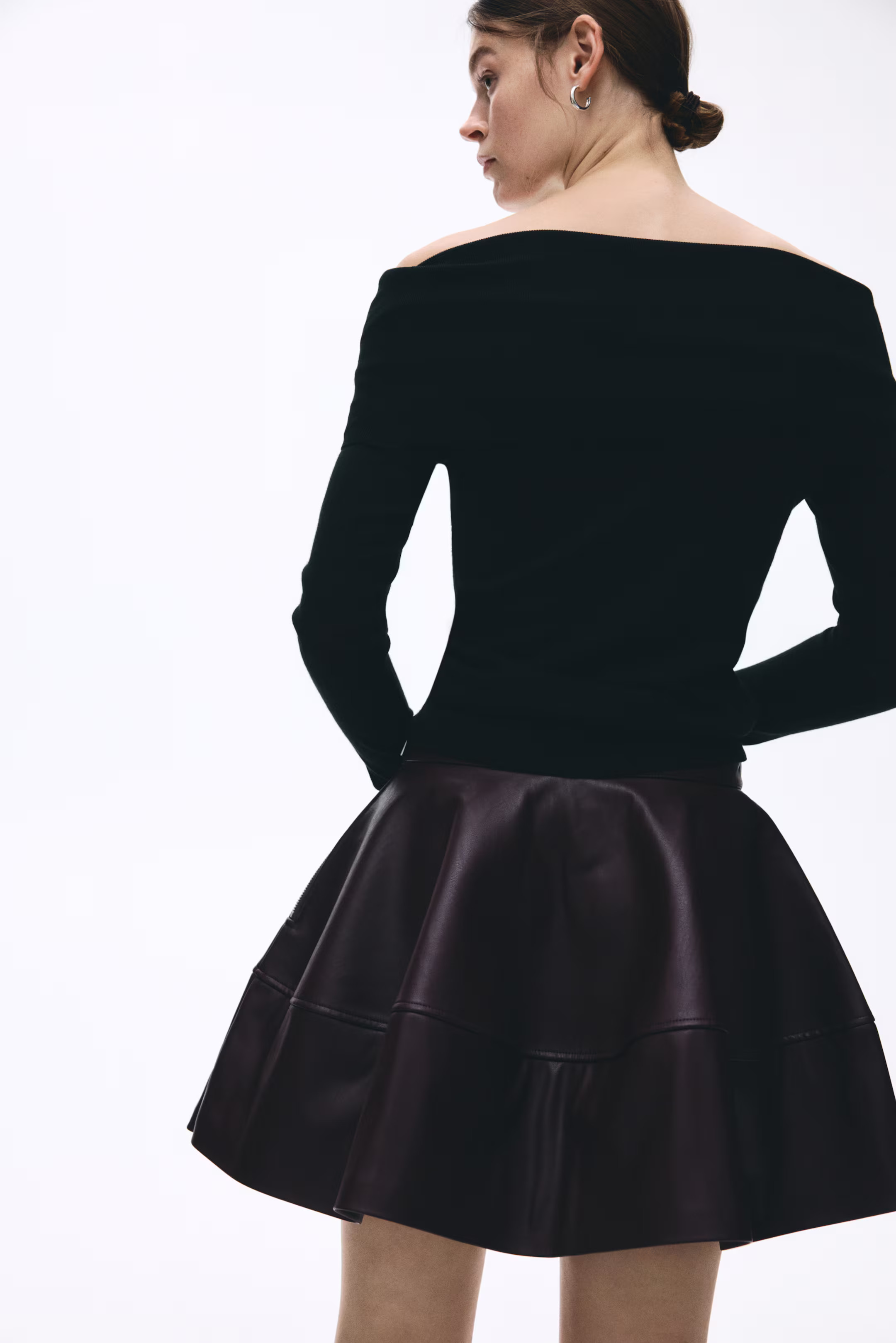 Coated mini skirt | H&M (UK, MY, IN, SG, PH, TW, HK)