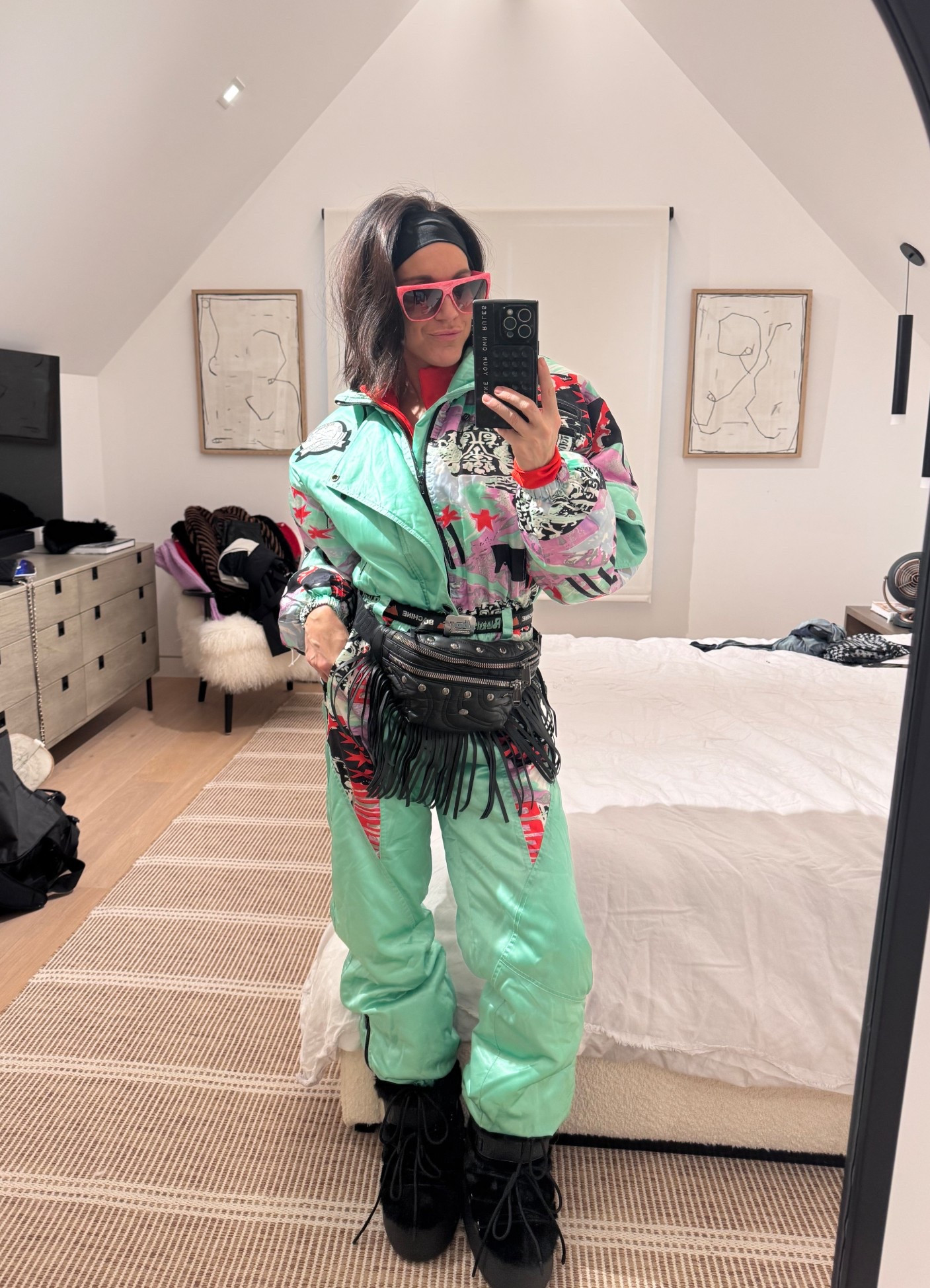 My vintage look for a day of skiing in Aspen!! I got this suit from a website called jojoski, that only sells vintage ski attire! I linked some similar! 

My base layers and moon boots kept me so warm in the spent snow! I added this fringe belt bag to keep my phone in! 

#LTKootd #LTKSeasonal #LTKActive