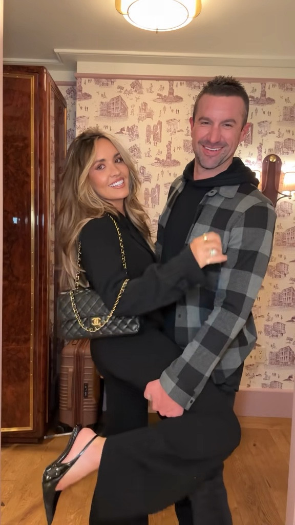 What we wore in New York going to dinner. 

#LTKStyleTip #LTKNYFW #LTKPetite