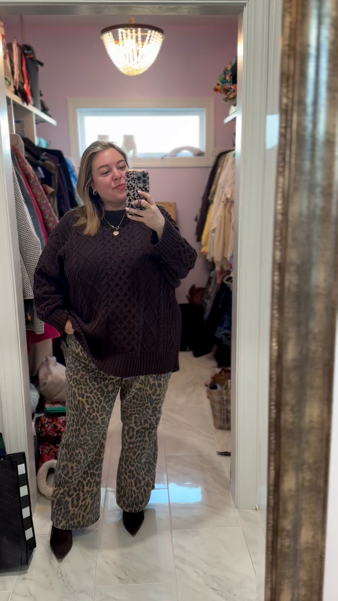 🤎 The fit of the day is a favorite of mine! Sweater is Abercrombie, jeans are Good American. Linking up what I can for you! 🤎

#LTKootd #LTKPlusSize