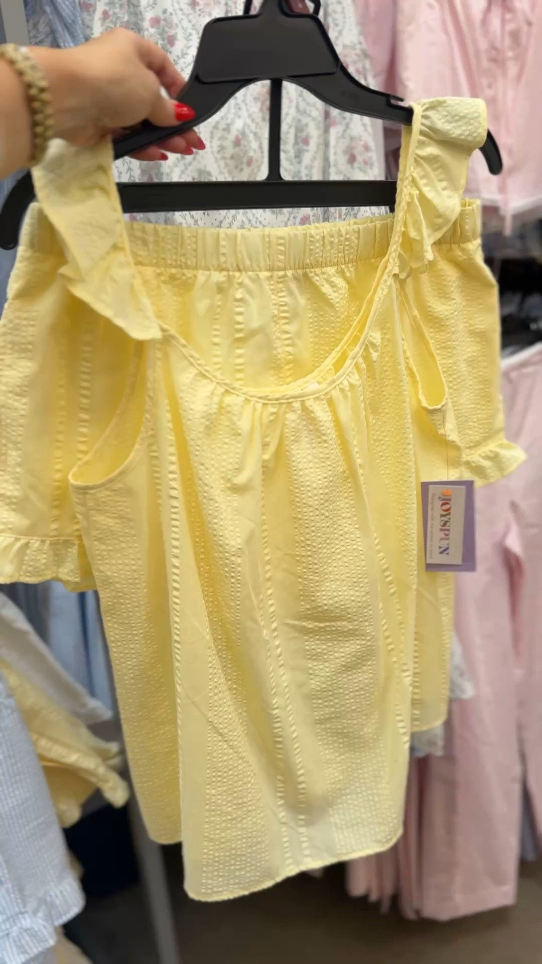 The cutest butter yellow seersucker pj set from Walmart! I had to have this! 

#pajamas #walmart #seersucker #walmartfashion #womensfashion

#LTKdayinmylife #LTKmorningroutine #LTKBeauty