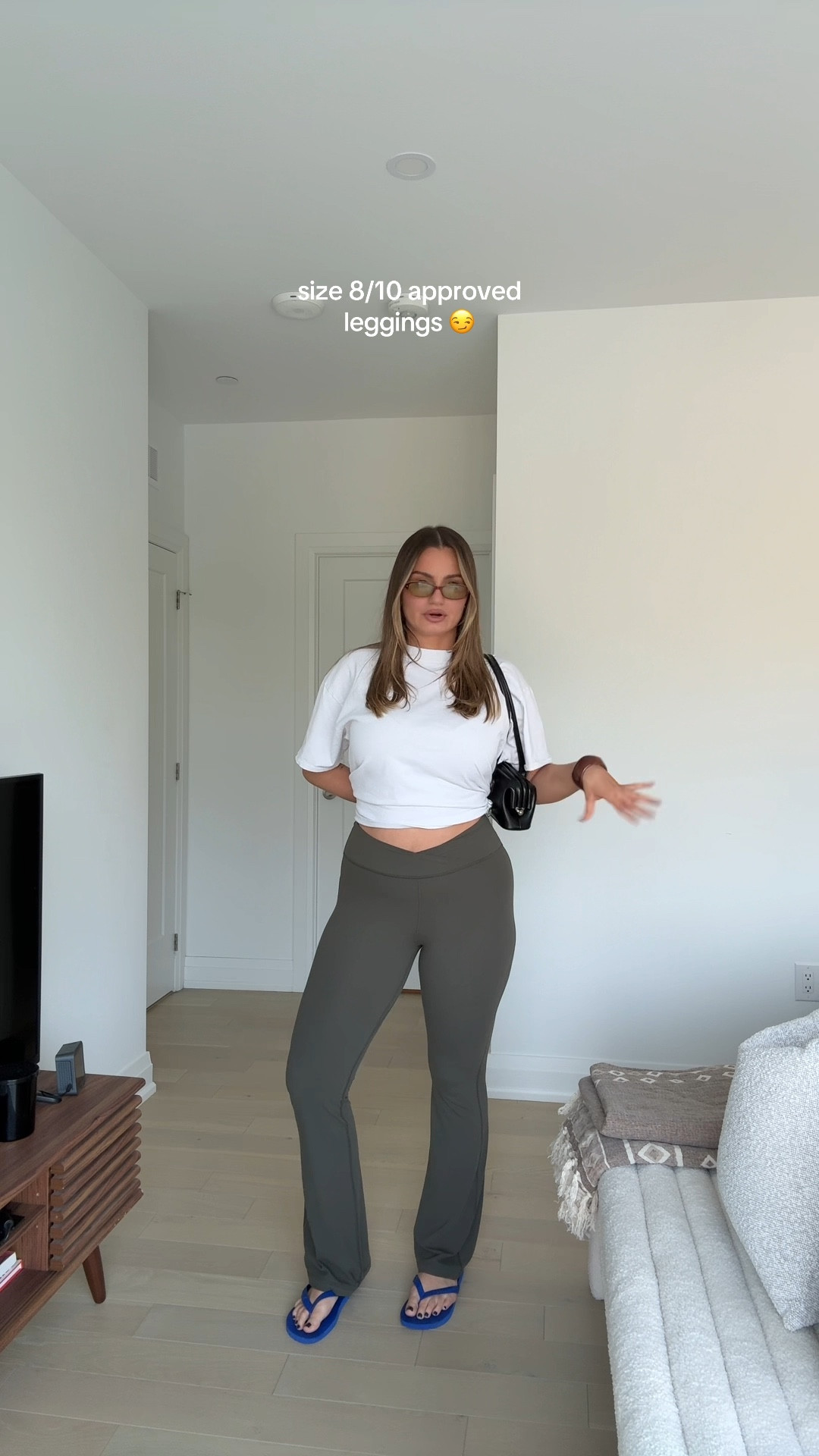 The app is bugging and won’t let me choose the right color - these ones I have are green! But the link shows the leggings 