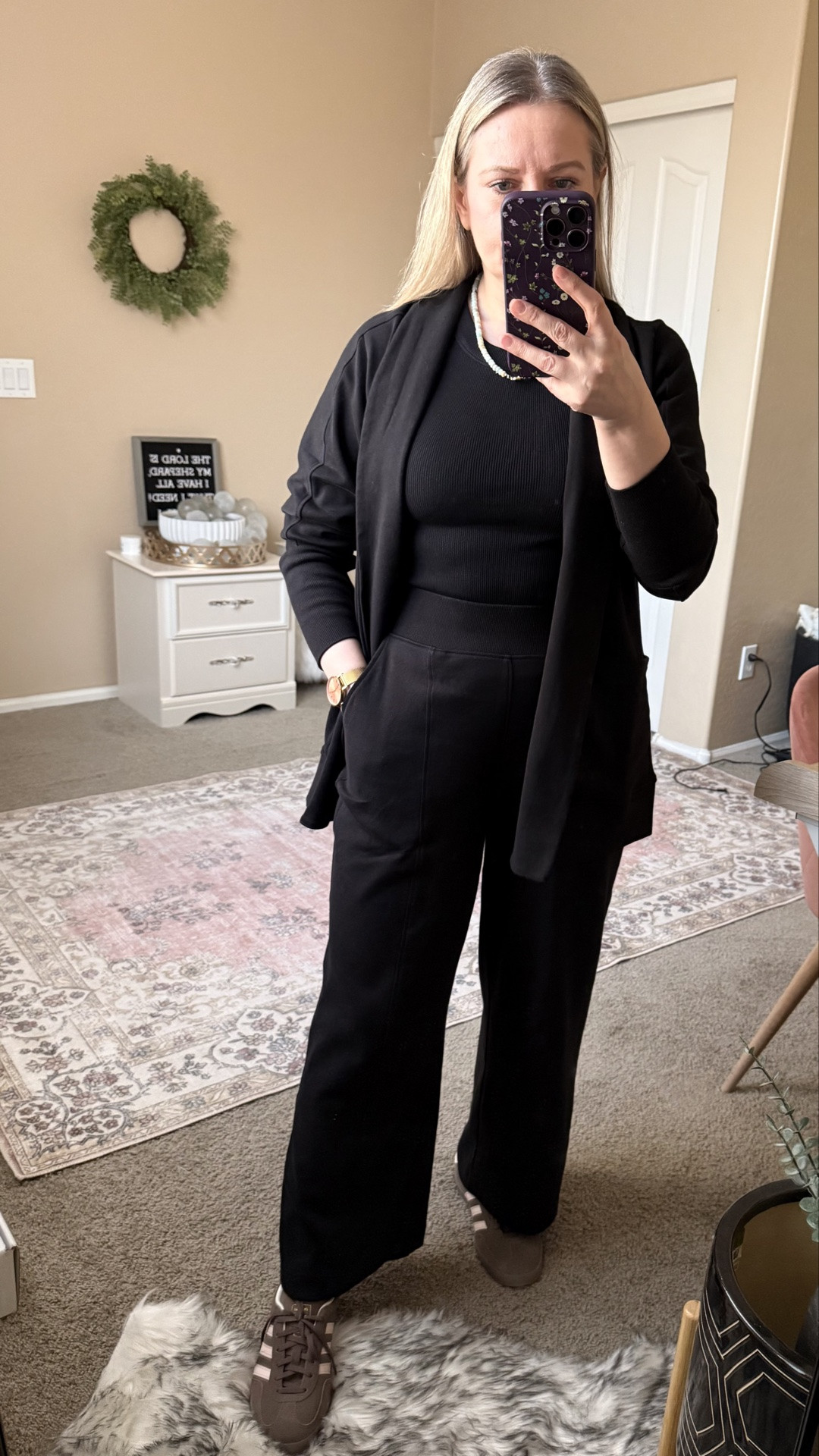 The most comfortable travel outfit is this set from Pact Apparel. It’s made of soft organic cotton and is sold separately. The tank top is from Quince, also made of organic cotton. Everything fits tts. 



Airport outfit, airplane outfit

#LTKSeasonal #LTKSaleAlert #LTKTravel