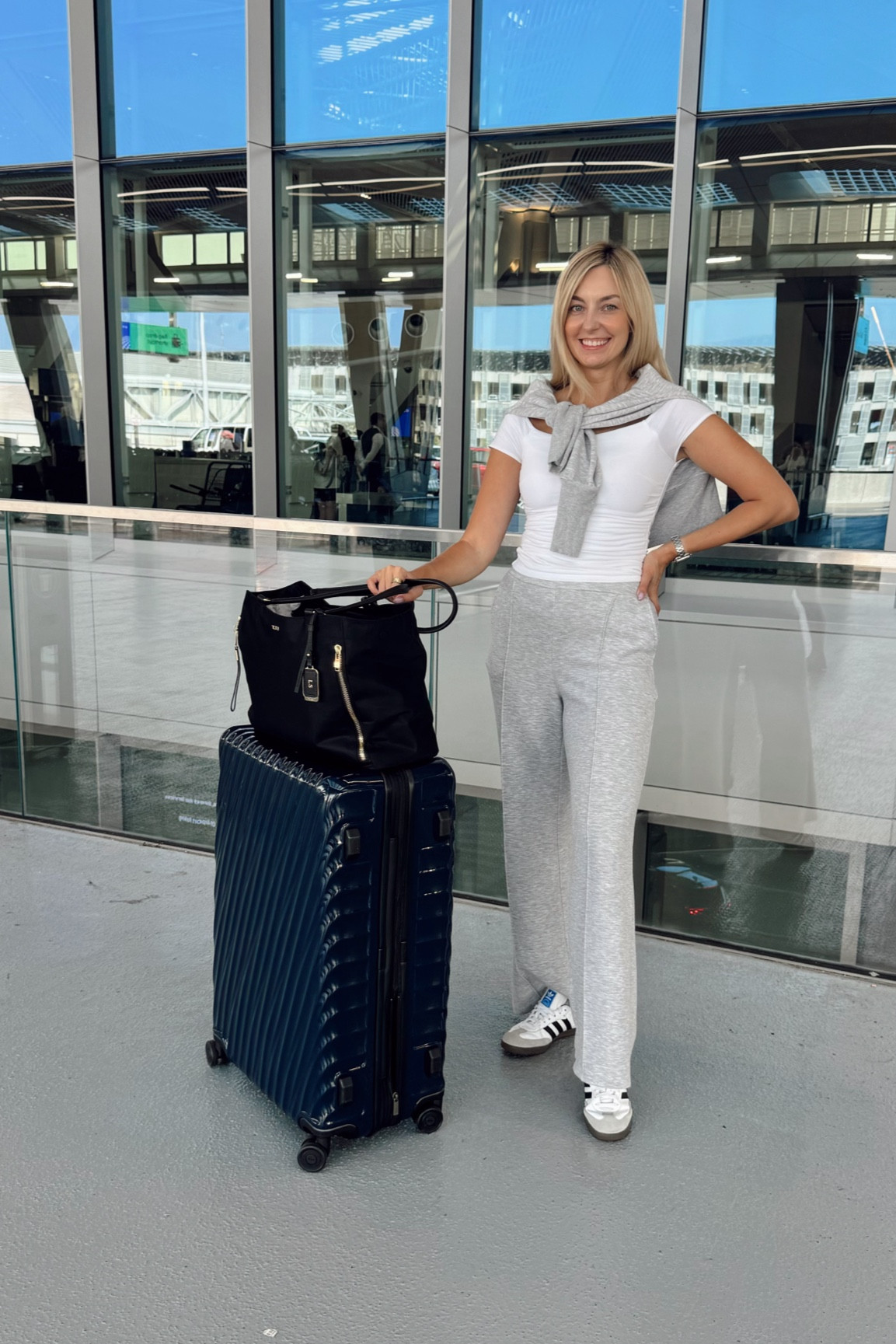 LtkCon - travel day outfit featuring the softest and most comfortable scuba set ever from @Walmart #WalmartFashion

Airport outfit, travel aesthetic, Walmart set, packing, airport style, scuba set outfit, Lounge wear aesthetic, travel outfit 

#LTKStyleTip #LTKCon #LTKTravel