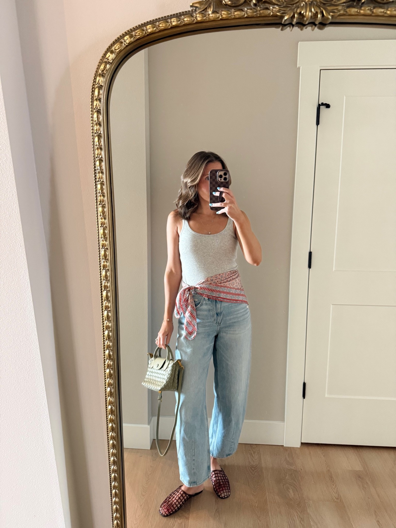 OOTD🤍 the best bra free tank from Amazon and my current favorite denim (from Target🤭)

Hip scarf, outfit idea, ootd, what I’m wearing

#LTKootd