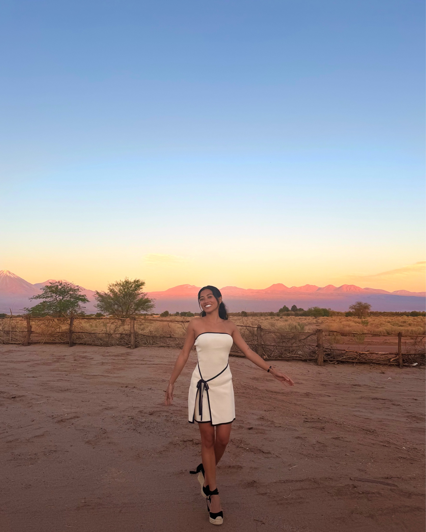 🤍🌾🏜️❤️‍🔥

#LTKSeasonal #LTKPetite #LTKStyleTip