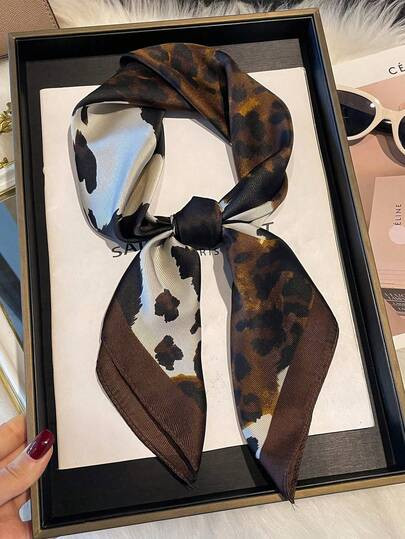 1pc Faux Silk Retro Leopard Print 70cm Small Square Scarf, Fashion Versatile Bandana, Waist Belt, Decorative Scarf, Suitable For Daily Wear | SHEIN