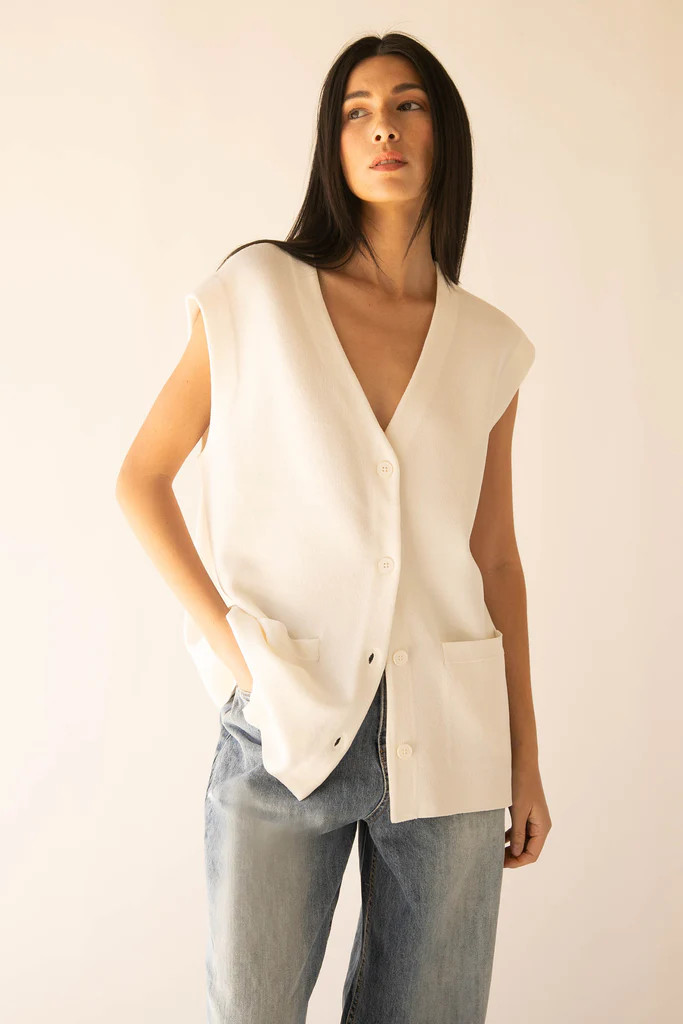 BUTTON FRONT SWEATER VEST | OAK + FORT