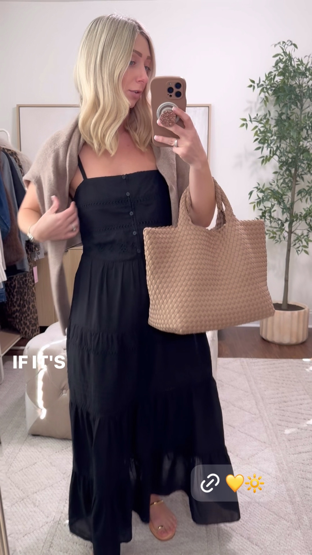 ☀️ This gorgeous maxi dress is finally online and the perfect closet staple for Spring/Summer! Bonus it’s under $50!! 

Size 4 and I sized down to an XS 

Maxi dresses, black dresses, spring dresses, under $50 dresses, petite dresses 

#LTKFindsUnder100 #LTKPetite #LTKFindsUnder50