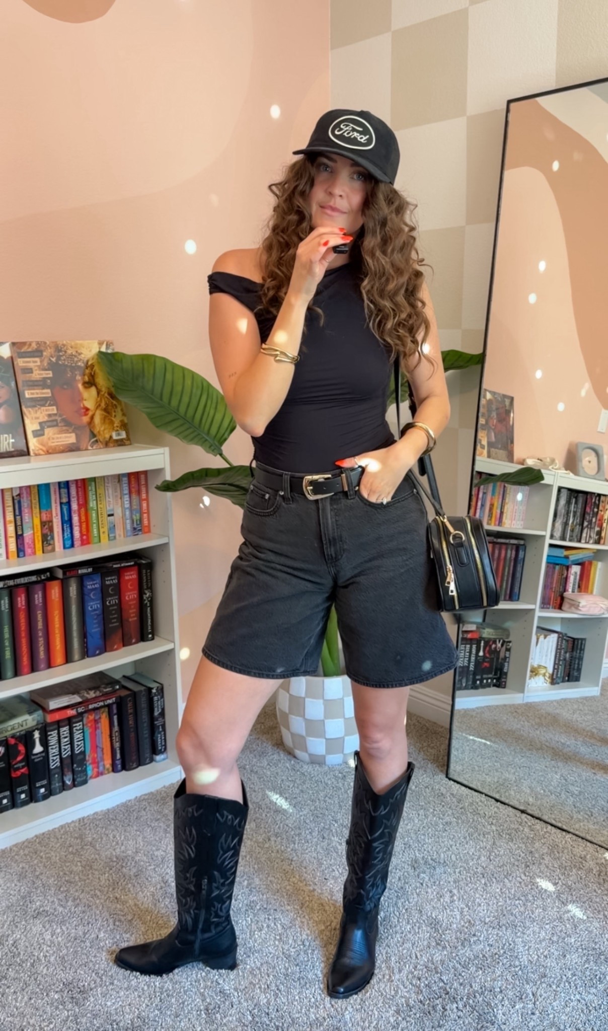 Wearing size small, 26 shorts, 7 boots

#LTKmomlife #LTKootd #LTKTall