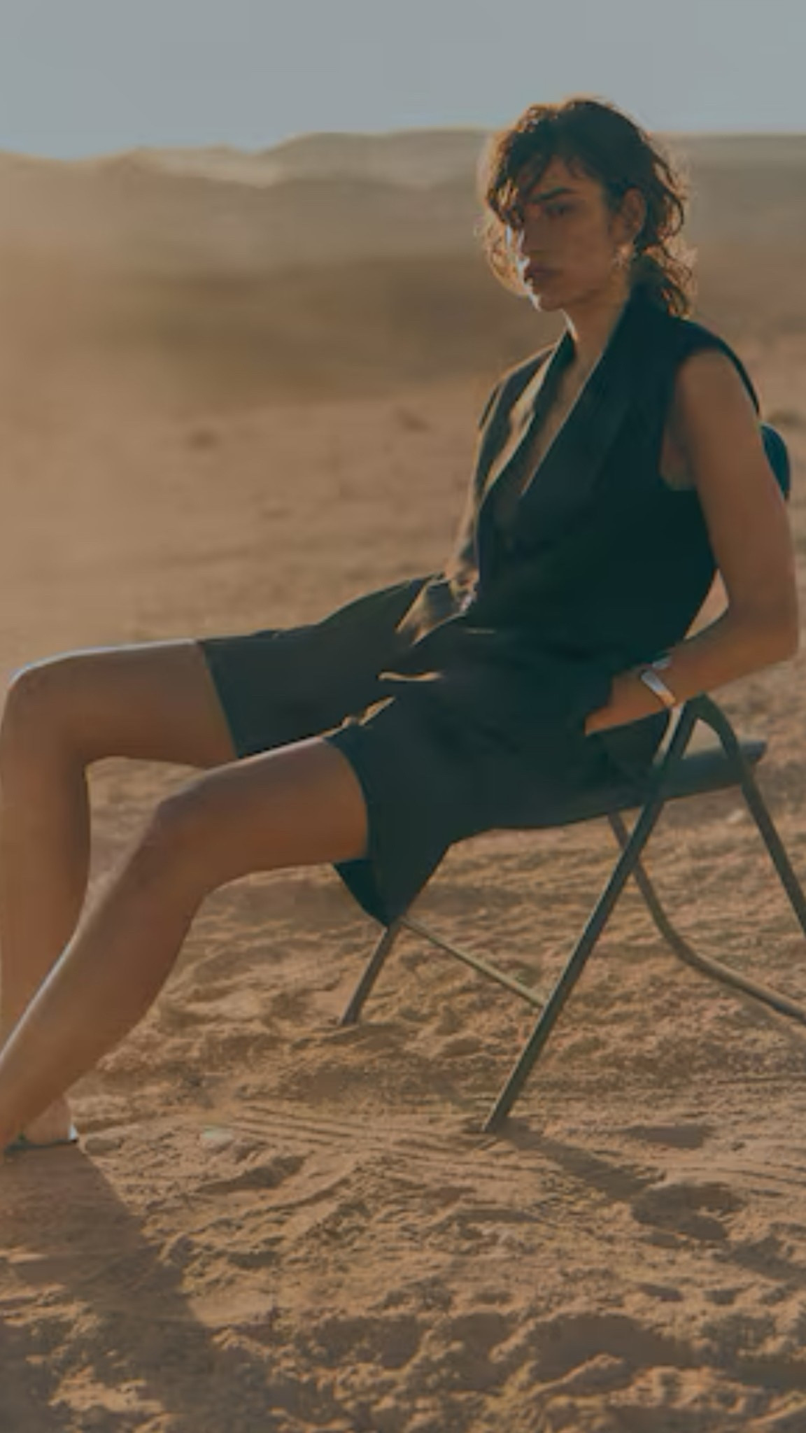 This suit vest and bermuda shorts will be my spring/summer staplee