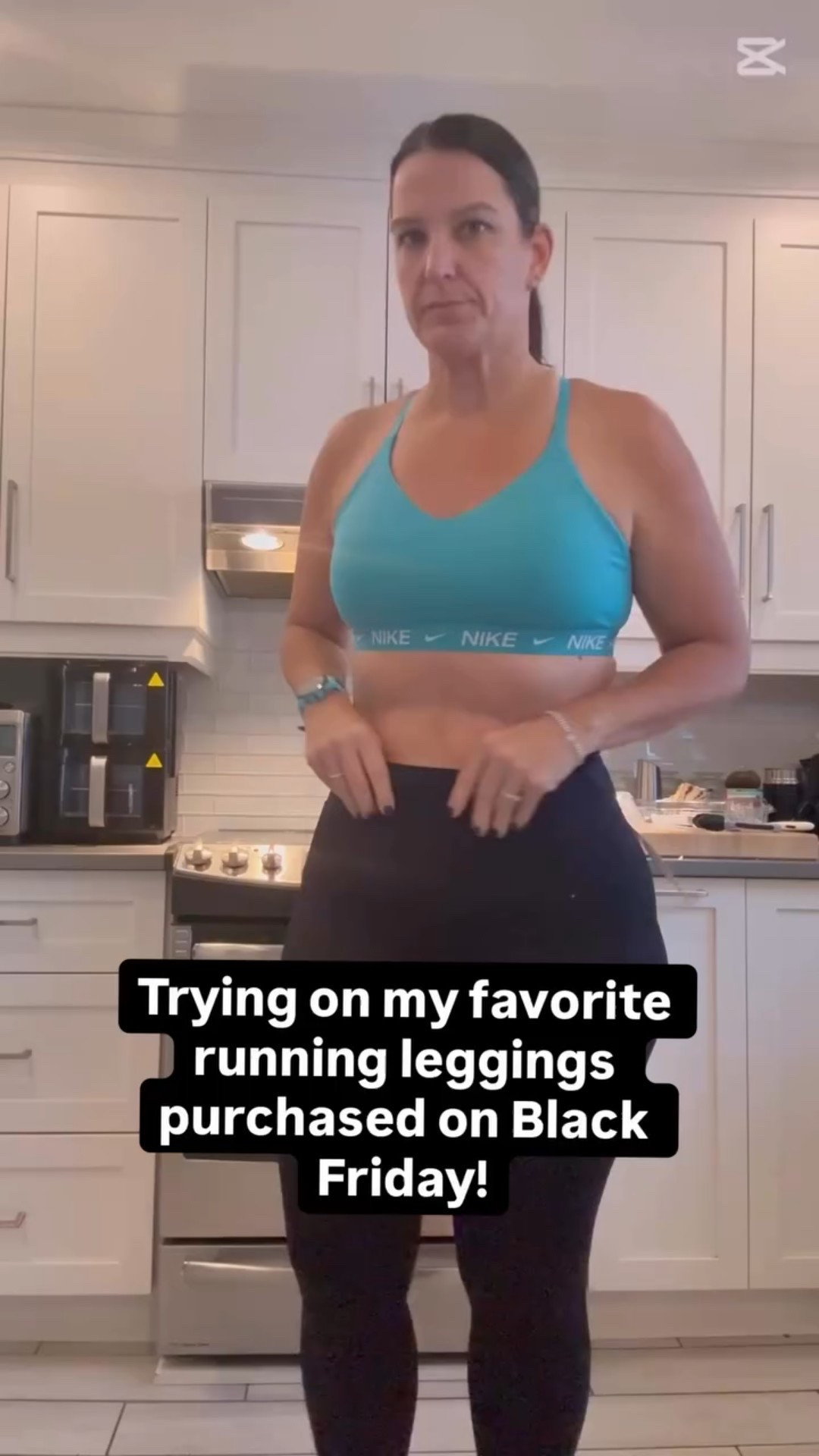 Leggings that don’t roll down? Add to cart. Forever. ✔️

Comment leggings to try them on yourself! 

#slowrunner #curvyrunner #midsizerunner #runtok #plussizerunner #leggingslove