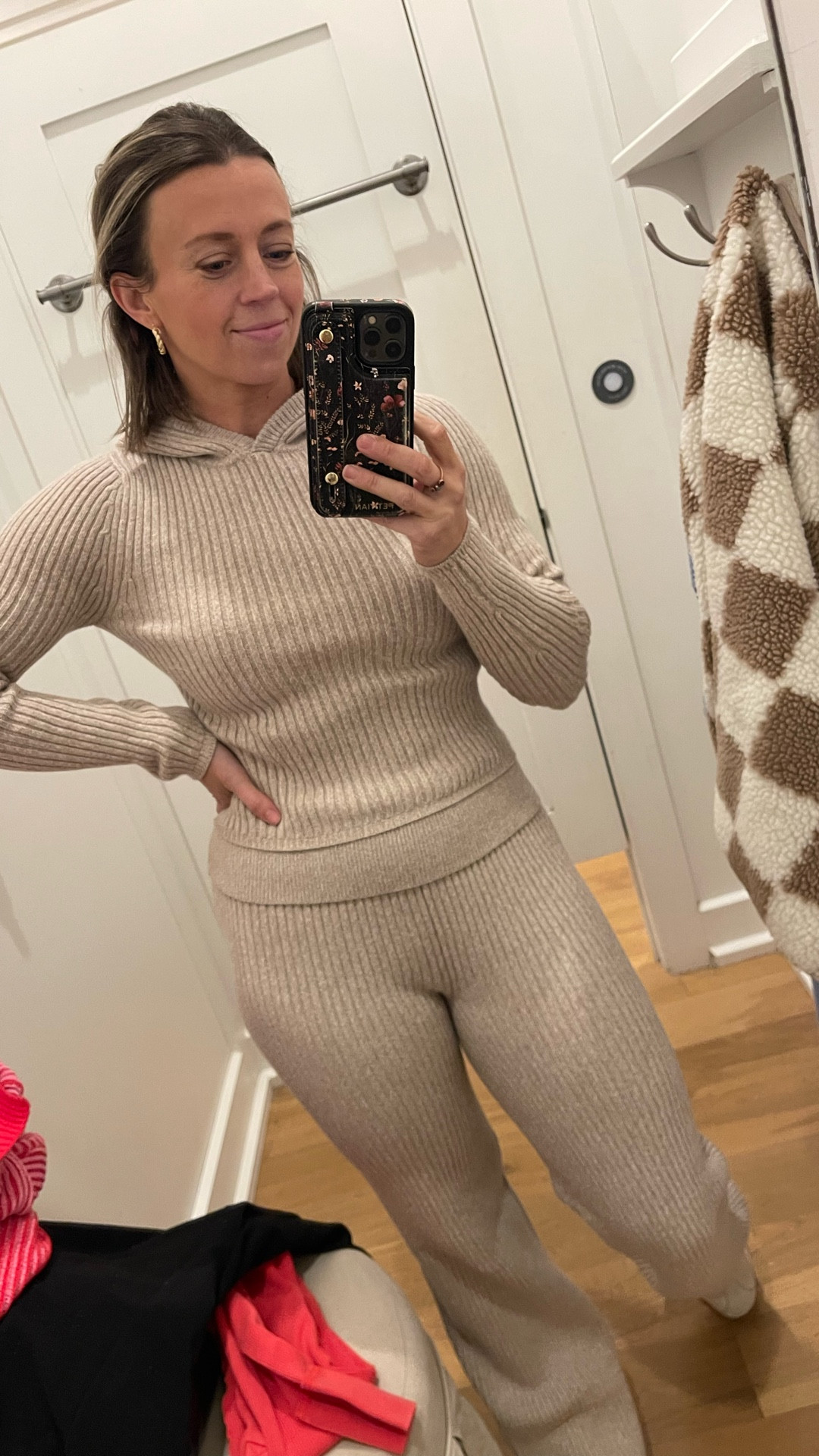 This set came home with me! Chic and so comfy!! I’m in a medium! 

#LTKmomlife #LTKMidsize #LTKGiftGuide