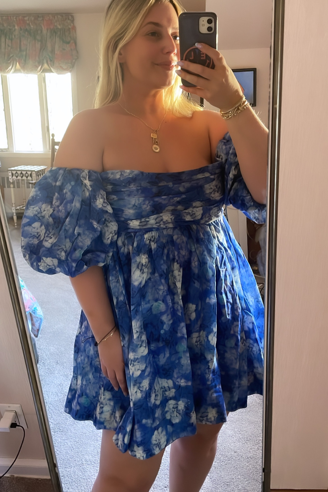 Love the puff sleeves on this mini dress — daily edit cover from Found by Em