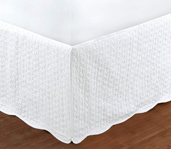 Amazon.com: White Quilted Bed Skirt Dust Ruffle Matelasse Tailored 16" Drop (King) : Home & Kitch... | Amazon (US)