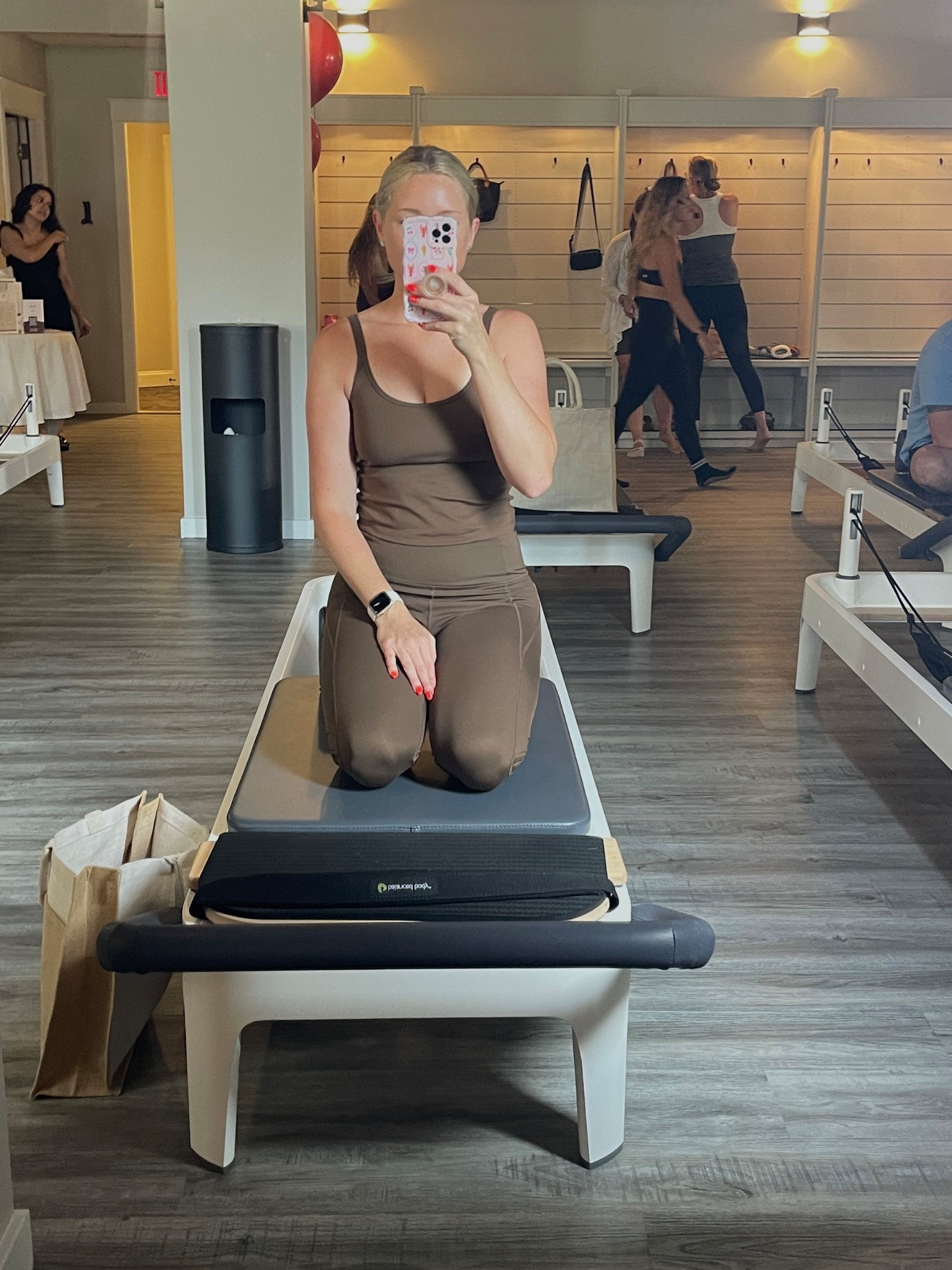 Love this new set - the perfect shade of brown!


#LTKActive #LTKTravel #LTKFindsUnder100