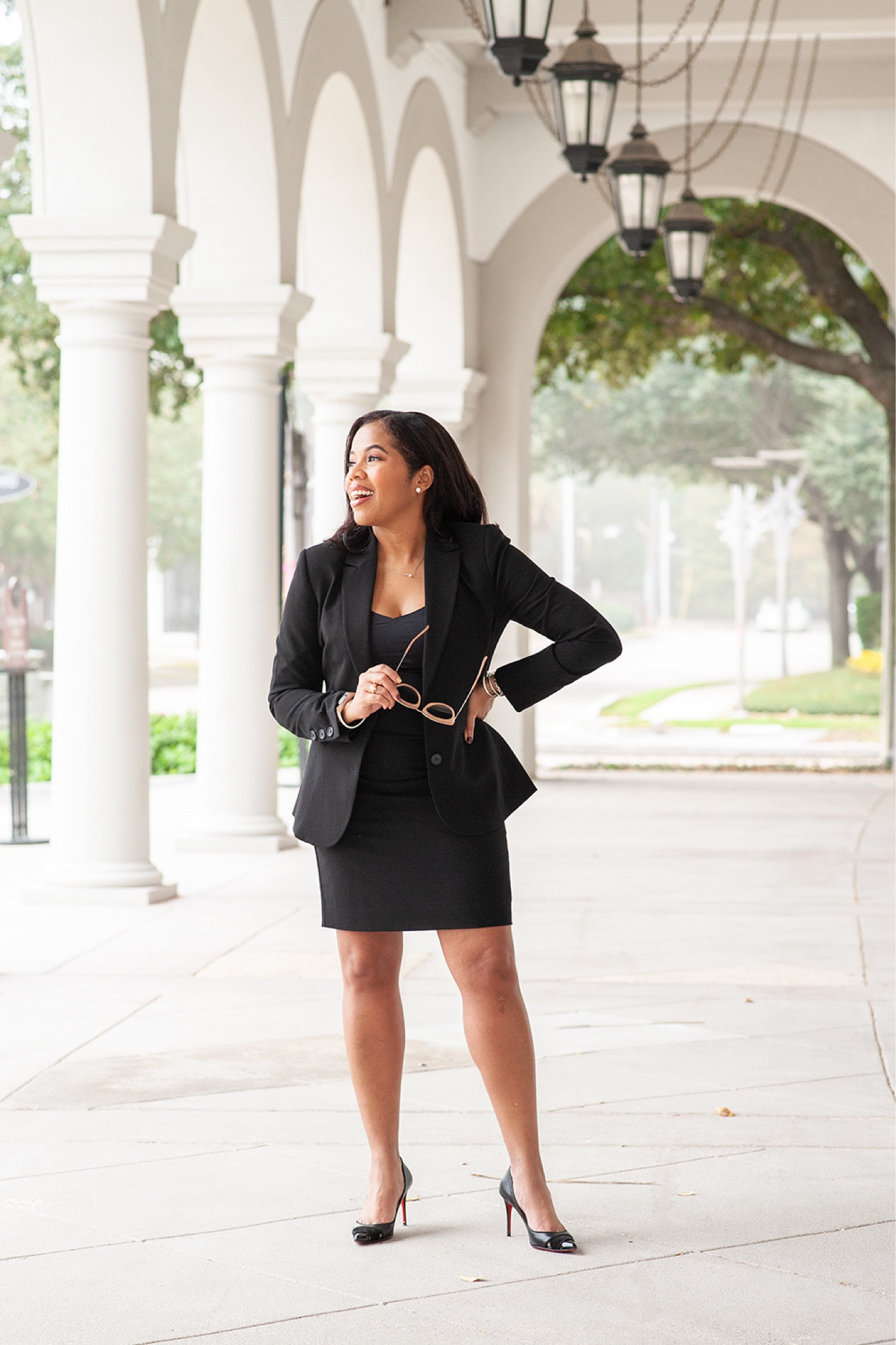 Absolutely love this Suitably set from Nordstrom!

Business attire. Nordstrom. Fashion finds. Black set. Work outfit inspo

#LTKStyleTip #LTKFindsUnder50