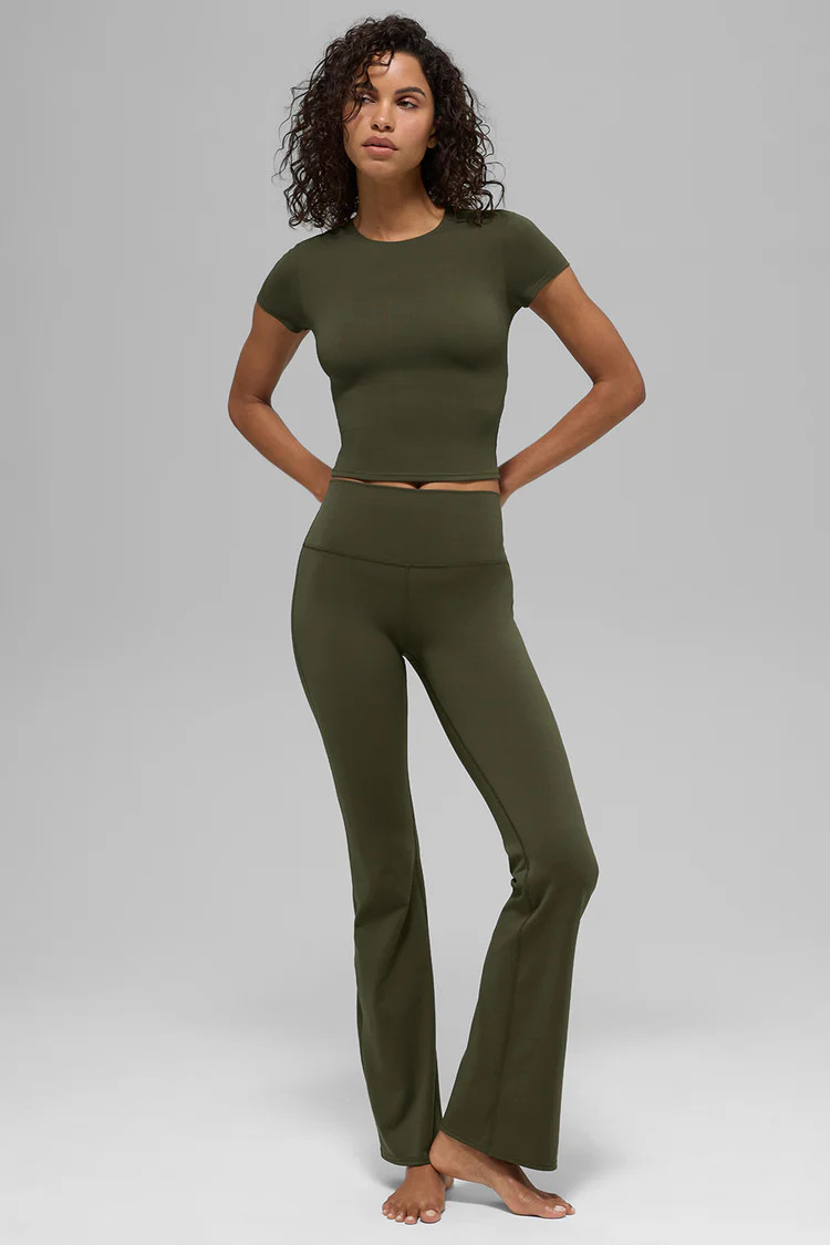 ALO Softsculpt Precision Short Sleeve Top - Green Olive | Alo Yoga (US)
