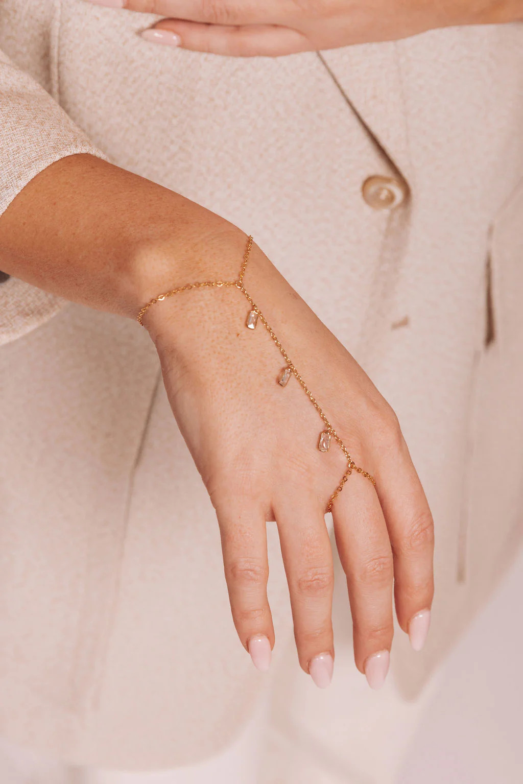 Aspen Hand Chain | Set & Stones