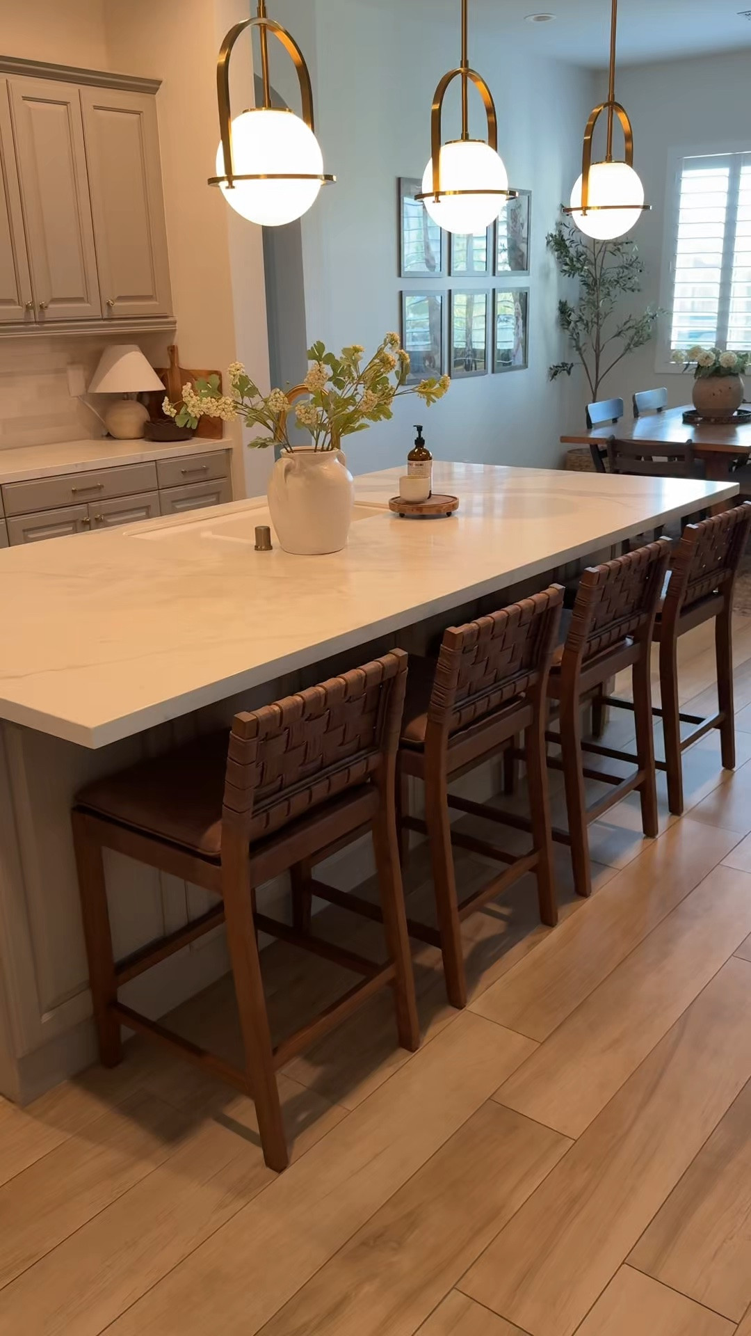 Still my absolute favorite affordable home find! These barstools always sell out fast! 

Kitchen | barstools

#LTKHome