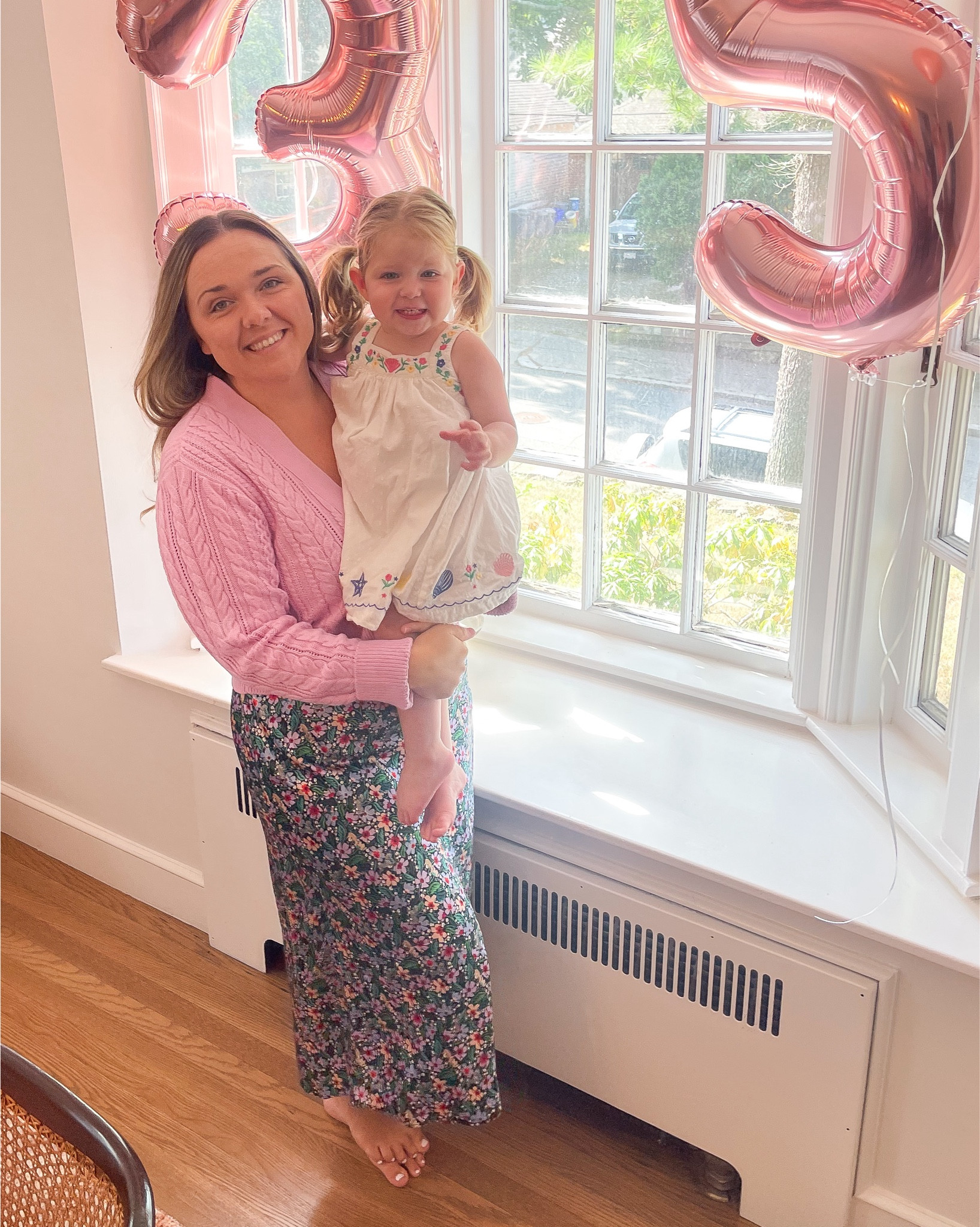 Perfect mom fit to enter my mid 30s eraa

#LTKSeasonal #LTKFamily #LTKFallSale
