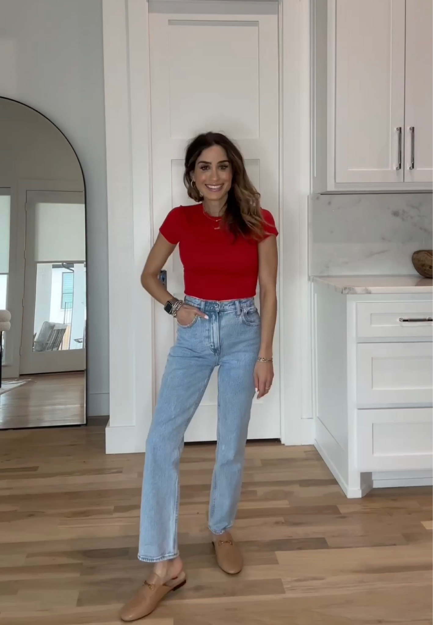 Light wash 90s straight jeans size 23 x short red Amazon tee size Xs 

#LTKfindsunder50 #LTKsalealert #LTKfindsunder100