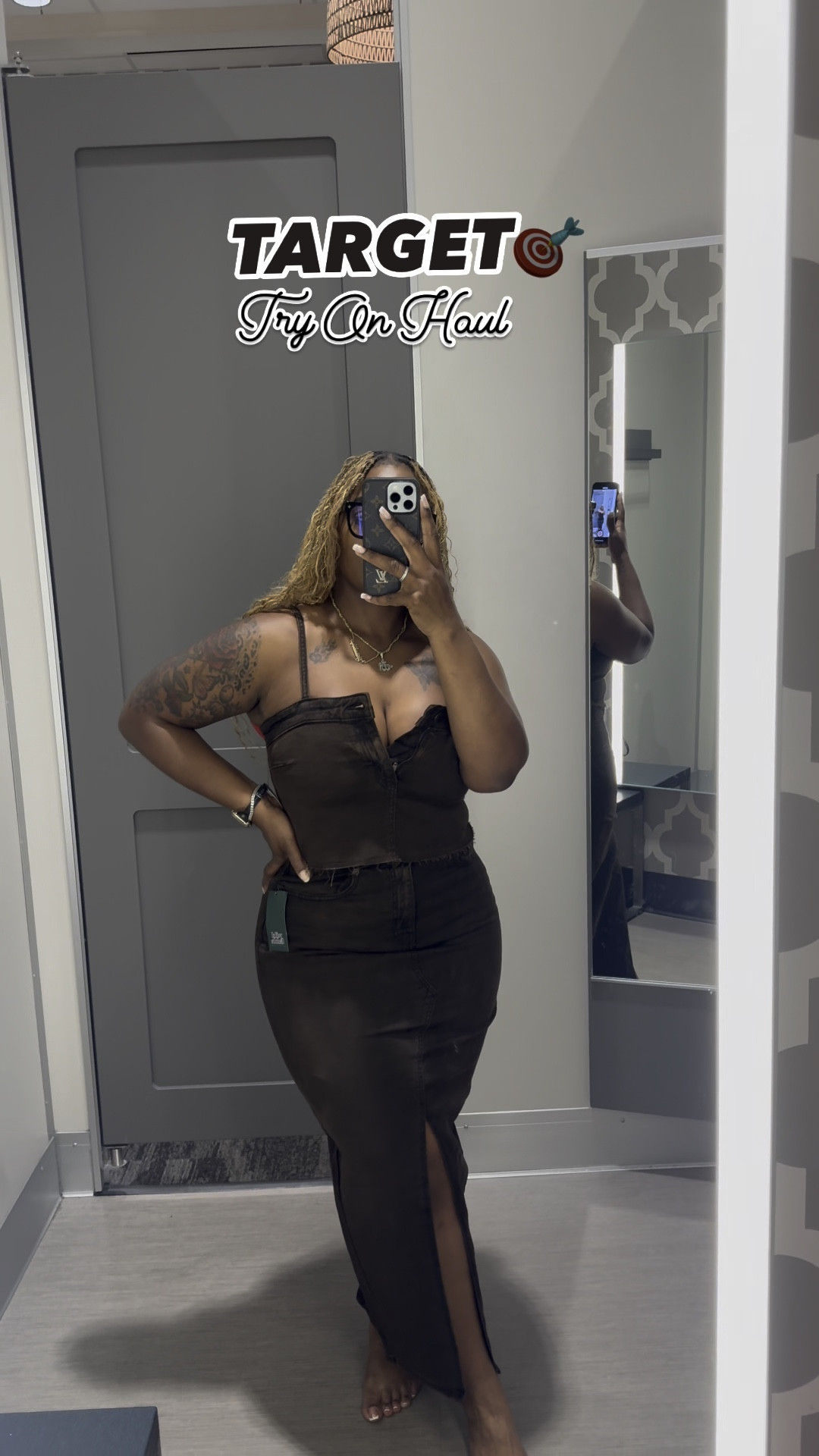 DRESSING ROOM CHRONICLES 25 | Thanks to @target🎯 We will be cute all fall with @targetstyle ….
.
🎯Sizes I Have On 🎯
1. Top M / Bottoms 10
2. Top M / Bottoms L
3. Jumper 10
4. Top XS / Bottoms L
