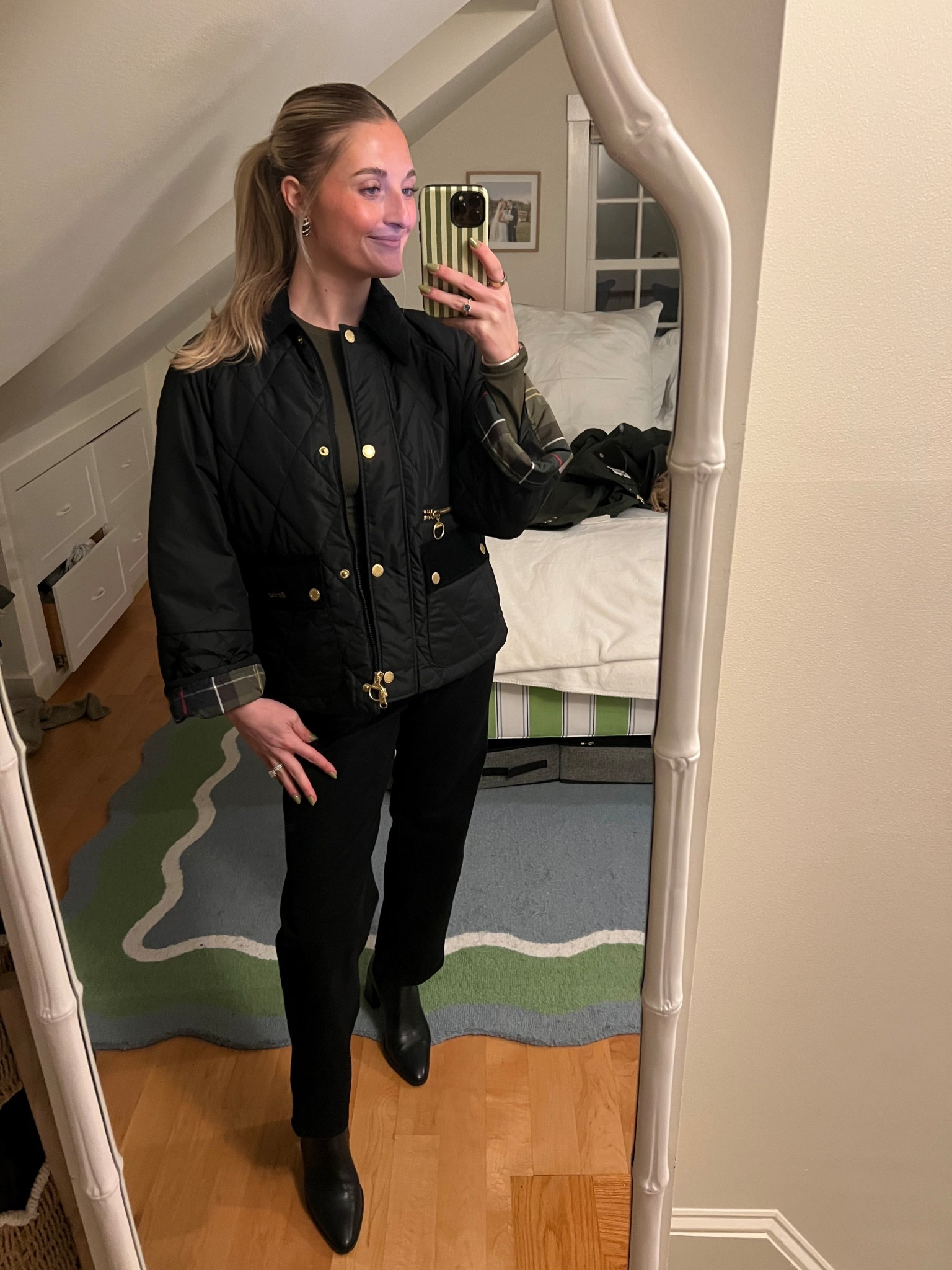 Date night outfit! Absolutely obsessed with this jacket, would be the perfect Thanksgiving outfit 🖤

#LTKHoliday #LTKCyberWeek #LTKSeasonal