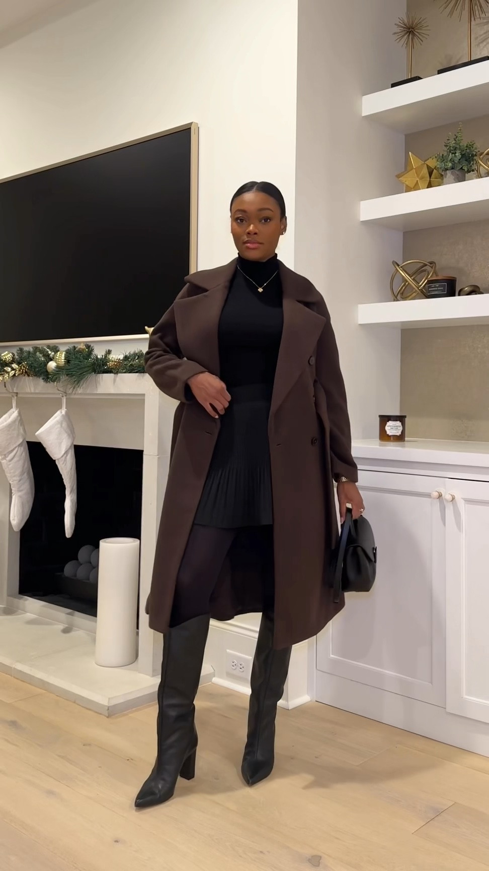 Wore this espresso brown coat to girl’s night! Love the fit and color for winter 🤎

#LTKSeasonal #LTKstyletip #LTKHoliday