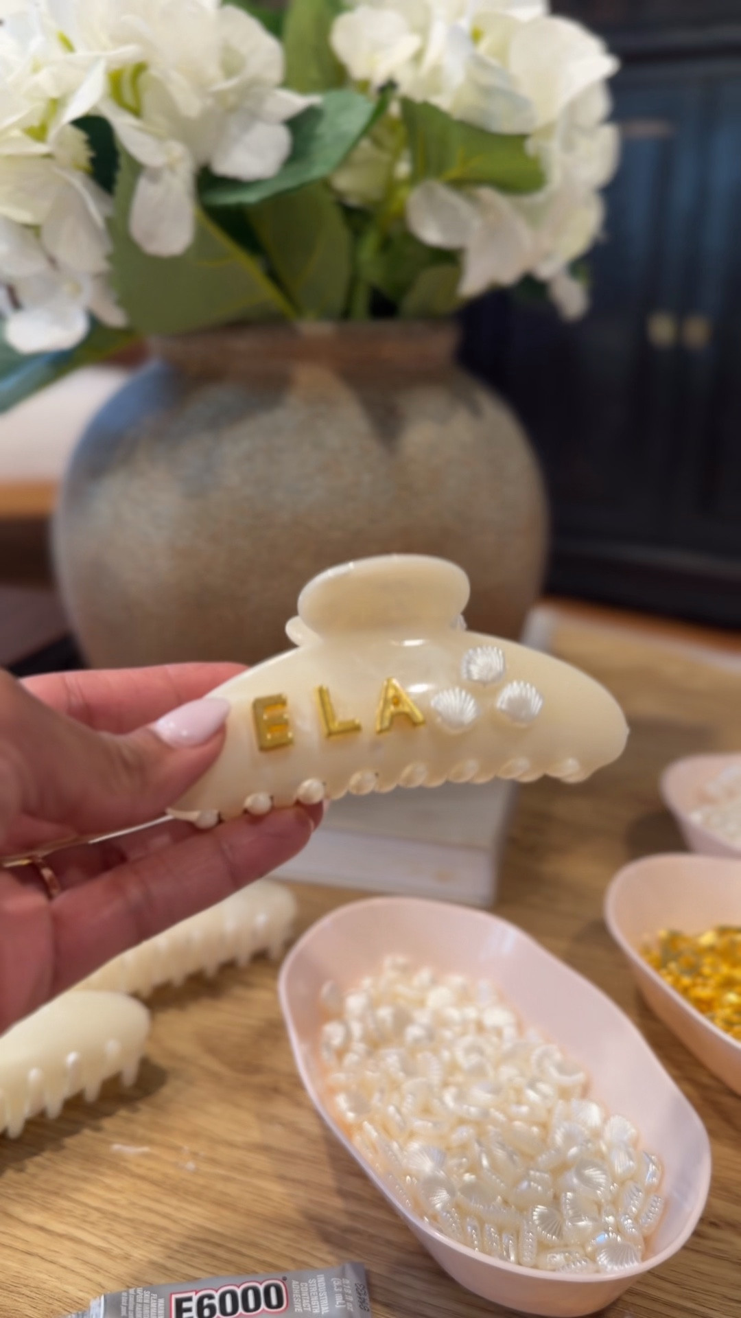 Simple… but make it elevated ✨🤍
These personalized clips are giving luxe without the price tag—and they’re the perfect Teacher Appreciation or Mother’s Day gift.

I upgraded my last version to a clean white + gold aesthetic and I’m OBSESSED 😍

The best part? You don’t need a Cricut, and everything is super affordable 🙌

Comment “CLIPS” and I’ll send you everything you need 💌
or grab the links in my bio to recreate this look ✨

Save this for your next gift idea + send it to someone who needs inspo 💫

#LTKMothersDay #LTKmomlife #LTKdayinmylife