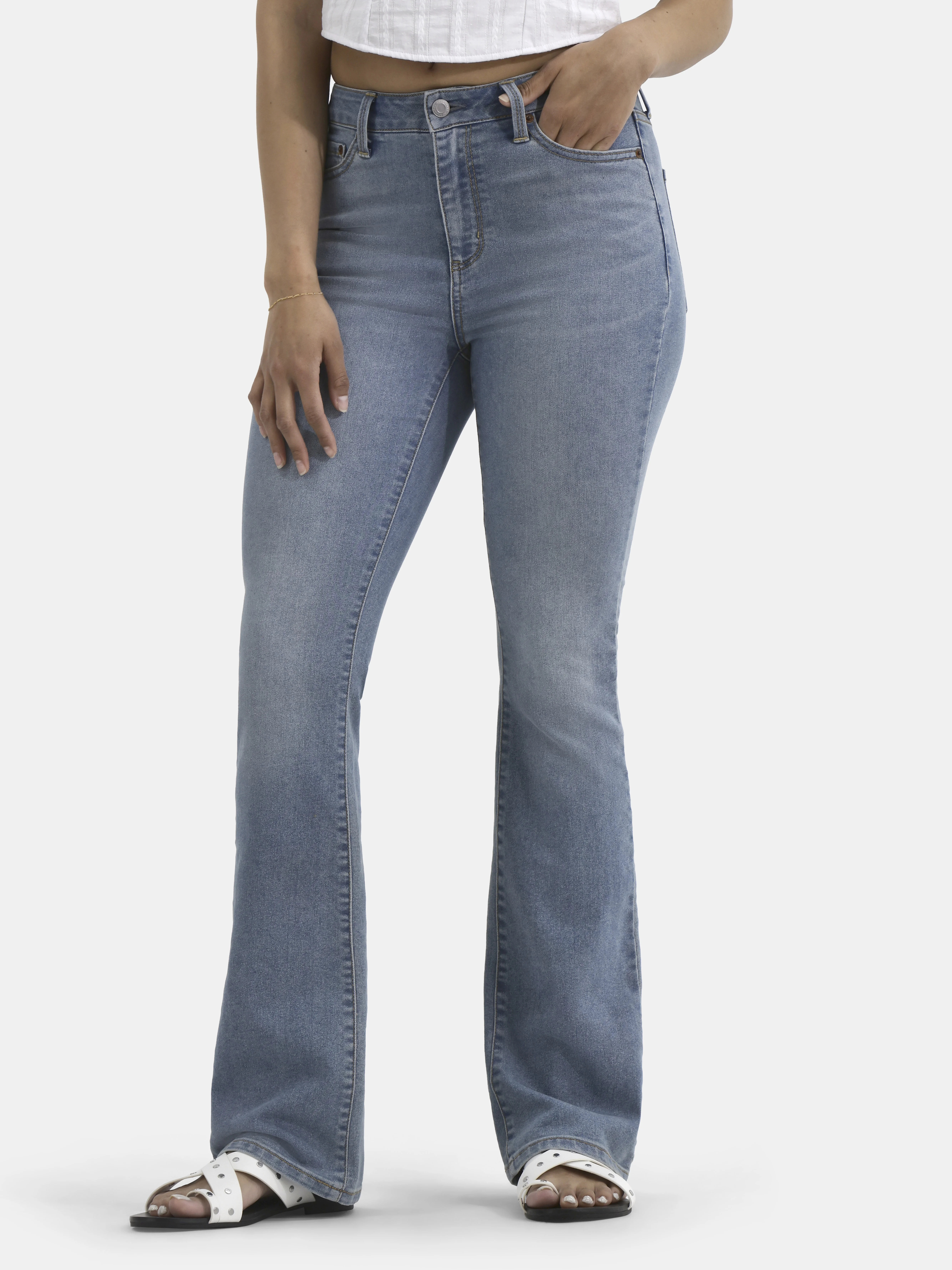 No Boundaries Stretch Denim Bootcut Jeans, 32" Inseam, Women's | Walmart (US)