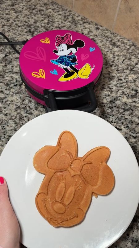 Minnie Mouse waffle maker 

#LTKVideo #LTKparties #LTKhome