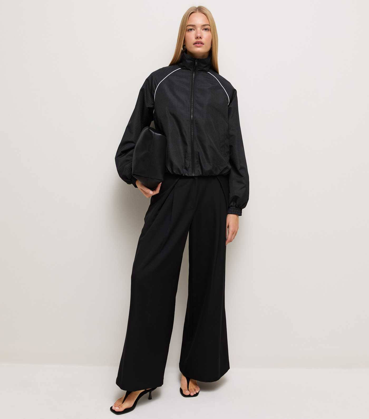 Black Piped Funnel Neck Bubble Hem Windbreaker Jacket | New Look | New Look (UK)