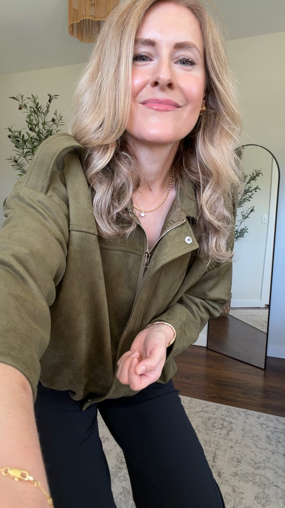 Jacket is marked down to $29 now which is reasonable! I’m in a size small and it’s oversized. Amazon fashion #amazonstyle

#LTKOver40 #LTKootd