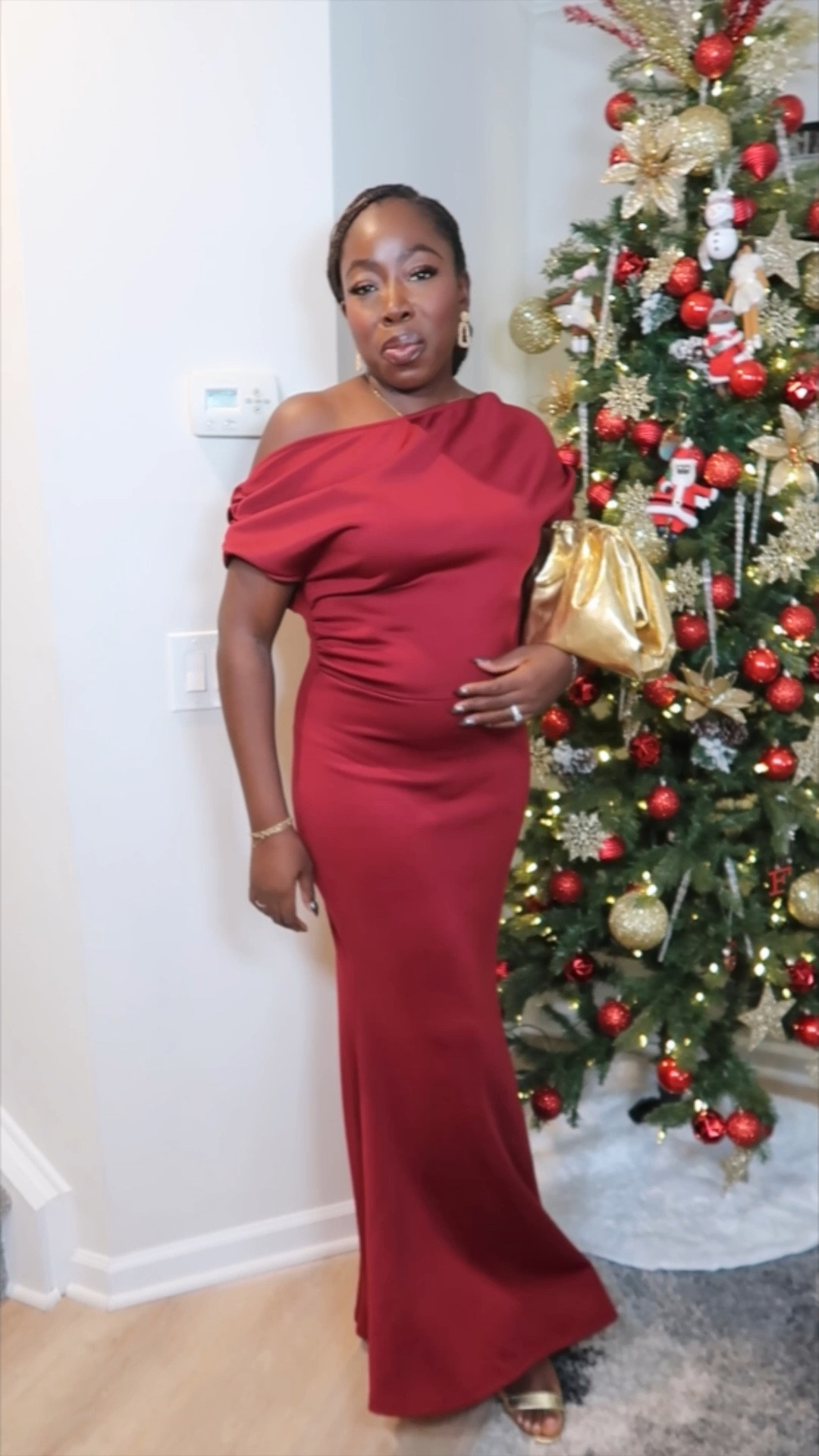 Amazon Fashion Find: Burgundy & Black Holiday Party Dress

#LTKMidsize #LTKFindsUnder100 #LTKHoliday