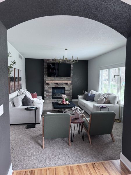 Home Sweet Living Room ❤️


#LTKhome #LTKfindsunder50 #LTKfindsunder100