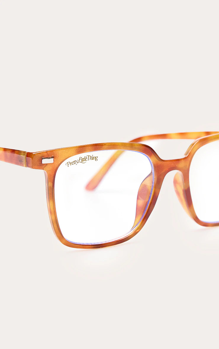 Honey Tortoiseshell Prettylittlething Square Blue Light Readers | PrettyLittleThing UK