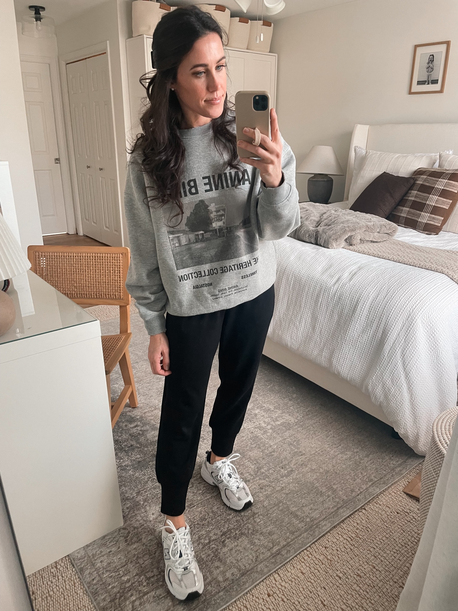 2.5.24
Anine Bing sweatshirt small
Varley joggers small

#LTKstyletip