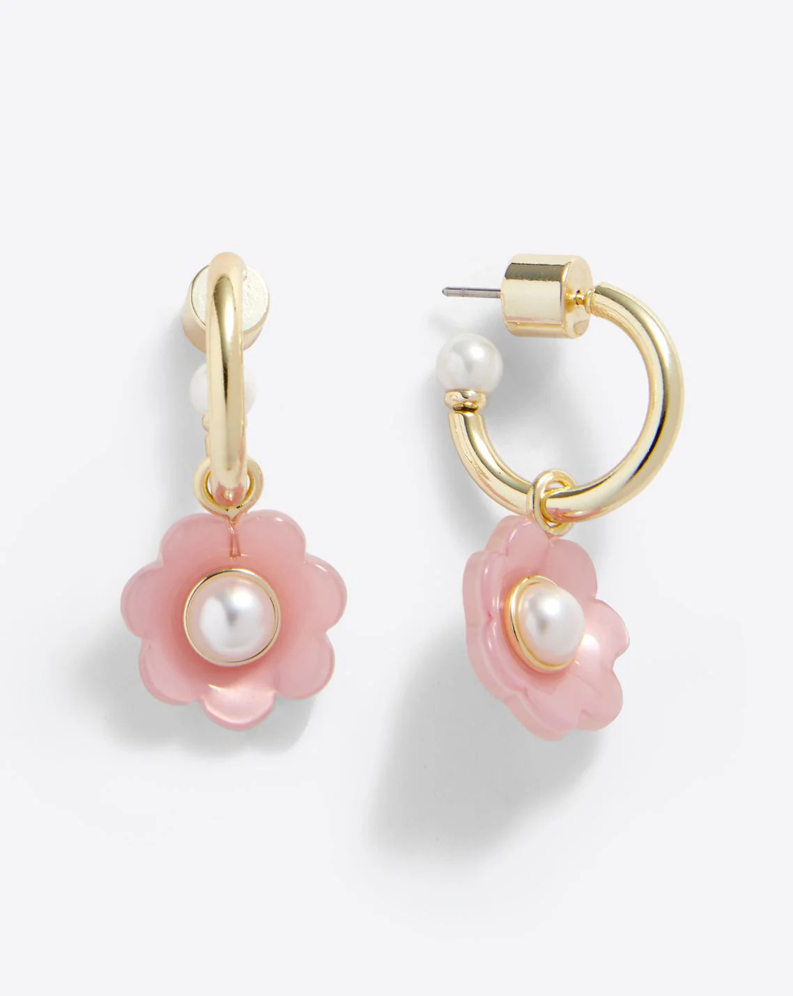 Hoop Earrings with Flower Drop in Light Pink | Draper James (US)