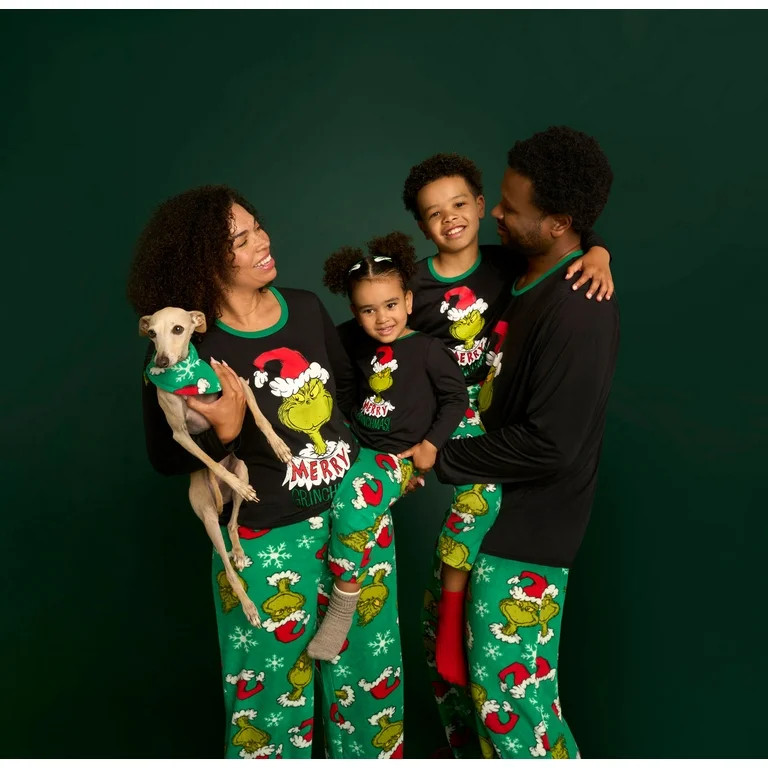 Dr. Seuss Kids Merry Grinchmas Matching Family Pajama Set, 2-Piece, Sizes 4-16 | Walmart (US)
