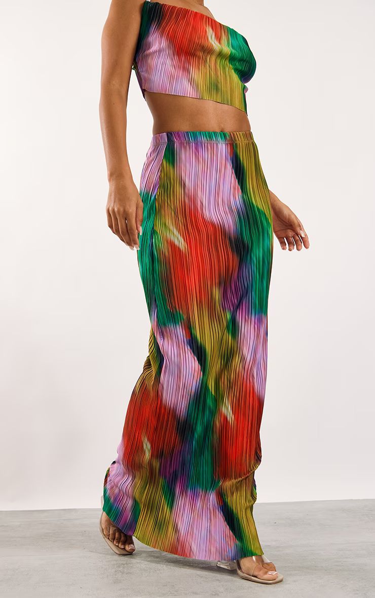 Multi Print Plisse Maxi Skirt | PrettyLittleThing US