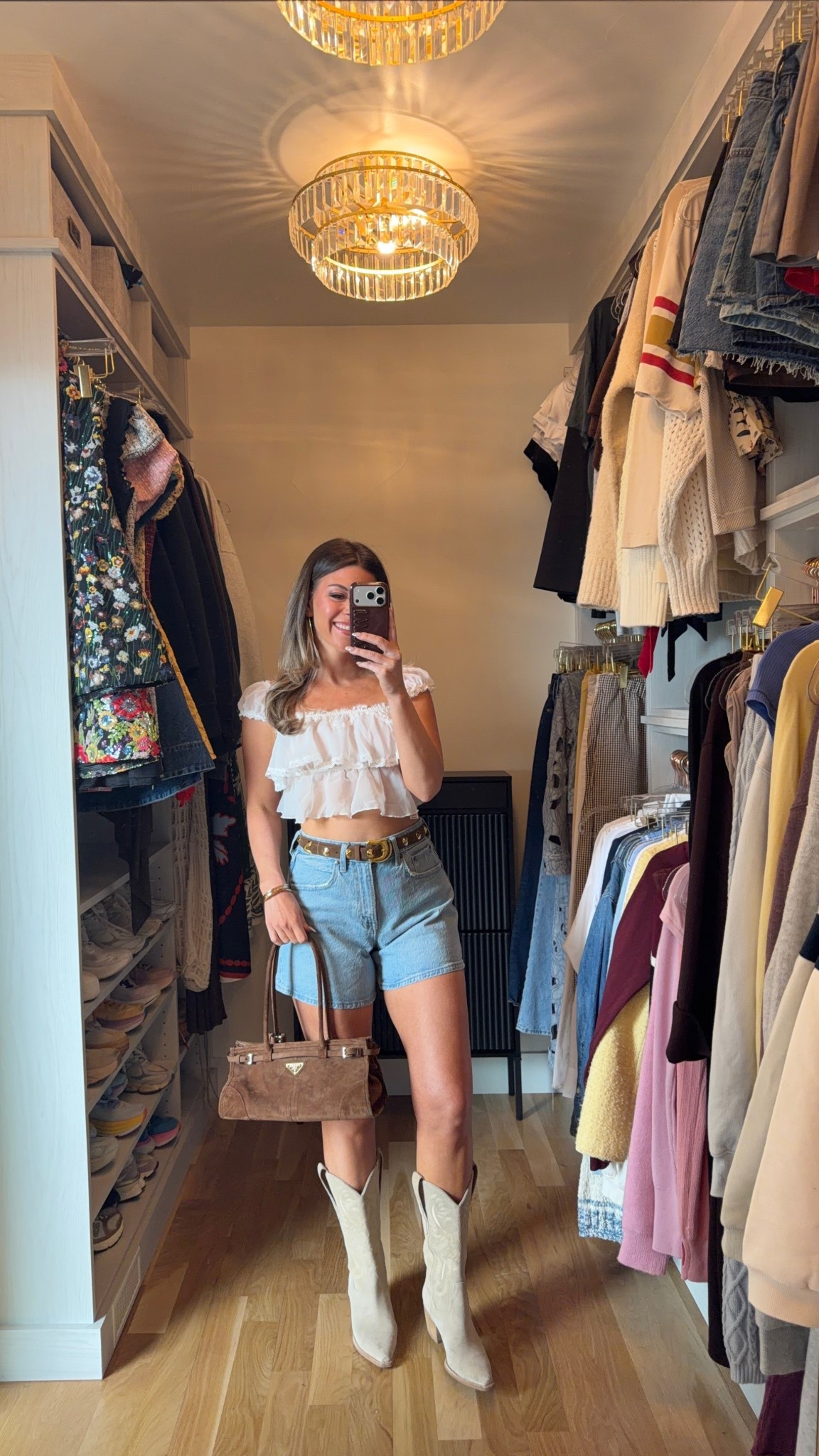 white ruffle top by victoria’s secret  & denim shorts by abercrombie

Wearing small top
size 26 shorts 

Spring looks
Summer outfit
Everyday
Casual
Workwear
Destination
Brunch
Lunch date
Shopping

#LTKSpringSale #LTKStyle 

#LTKgrwm