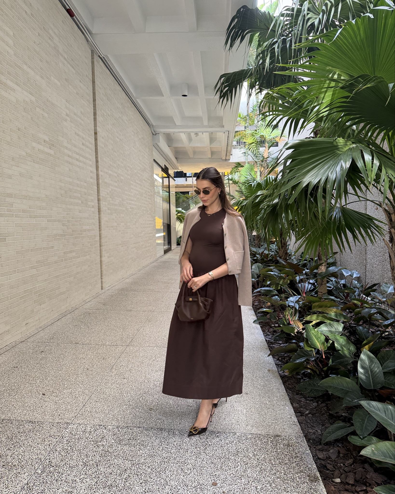 This dress from @Aritzia is been my savior throughout the pregnancy. Not only it’s stretchy enough to fit the bump as it grows but it’s beautiful, stylish and easy to dress up or down. Love it so much!

#LTKootd #LTKmomlife #LTKBump