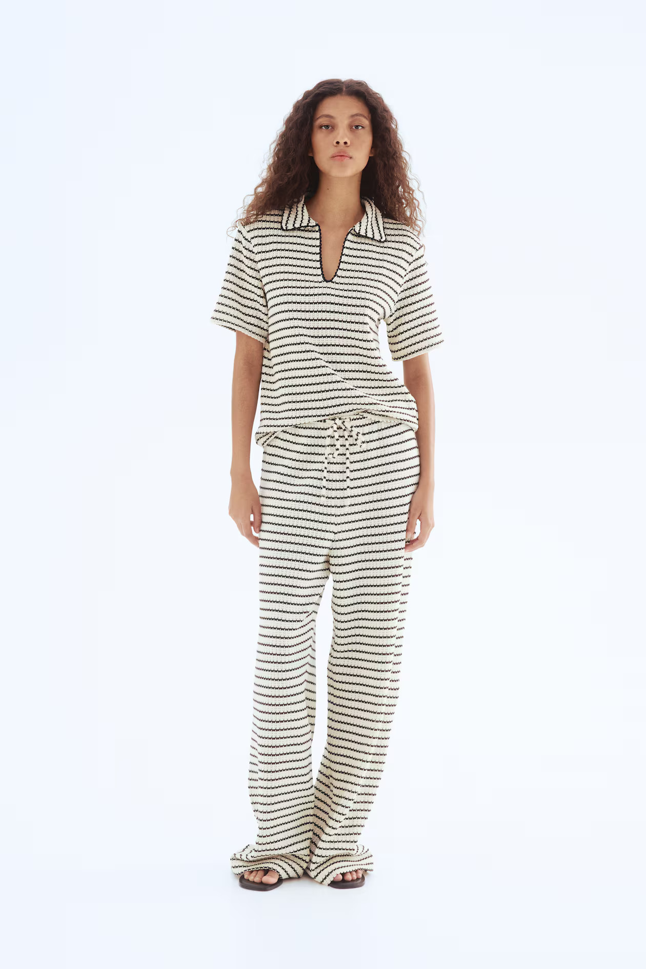 Textured-knit trousers | H&M (UK, MY, IN, SG, PH, TW, HK)